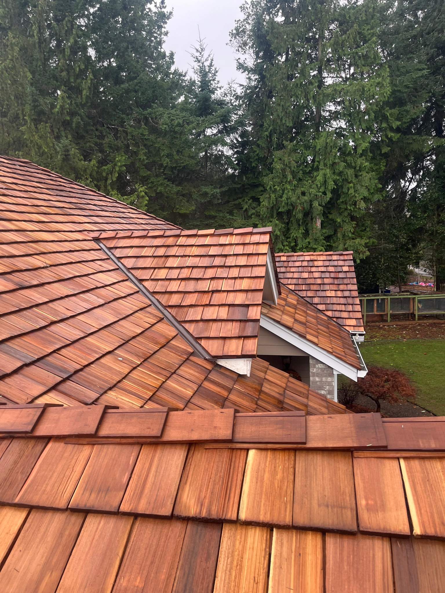 Cedar Shake Roof Replacement in Poulsbo, WA by Hanley Construction