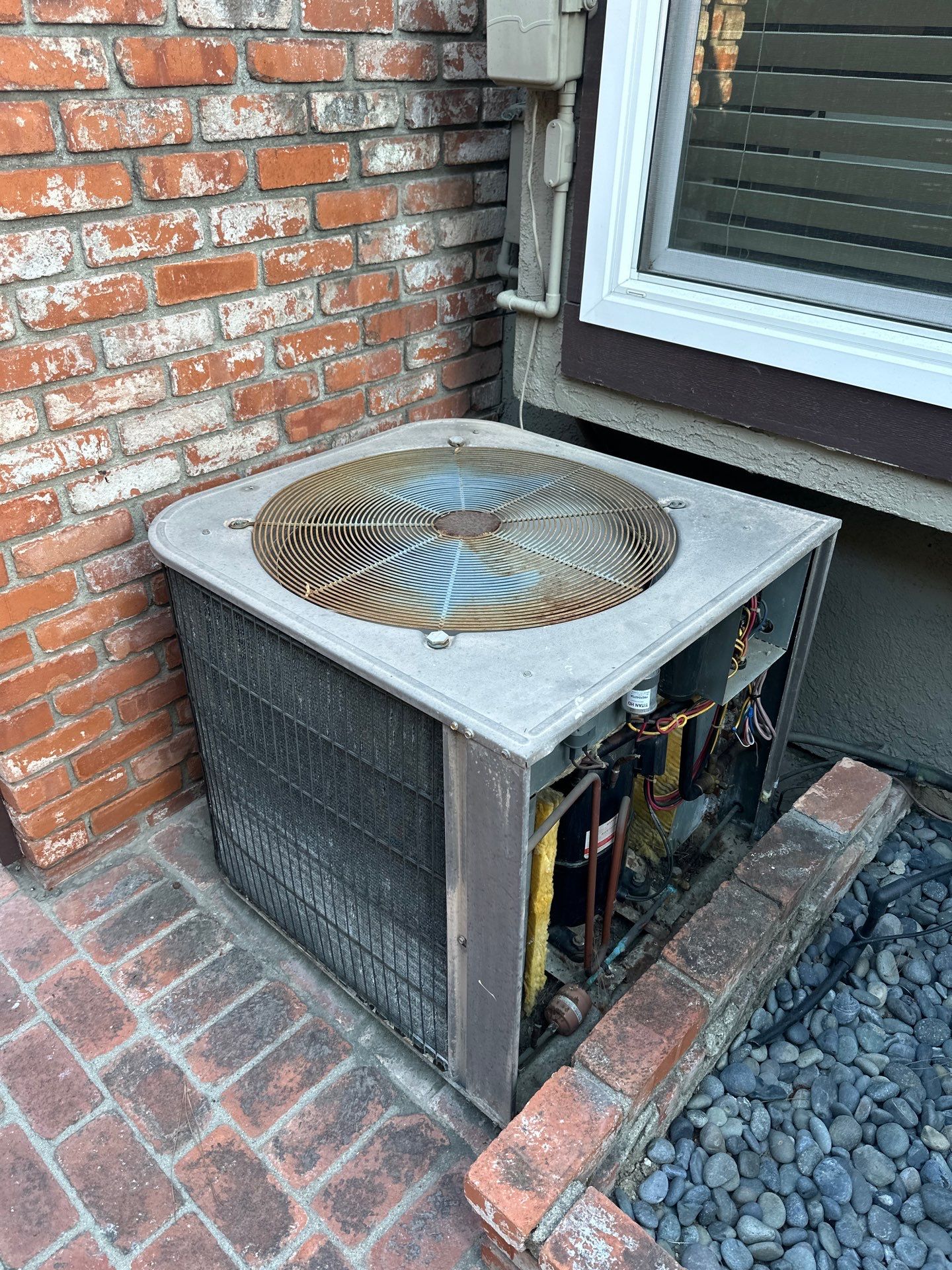 AC Replacement in Costa Mesa by Big Wave Heating & Air Conditioning
