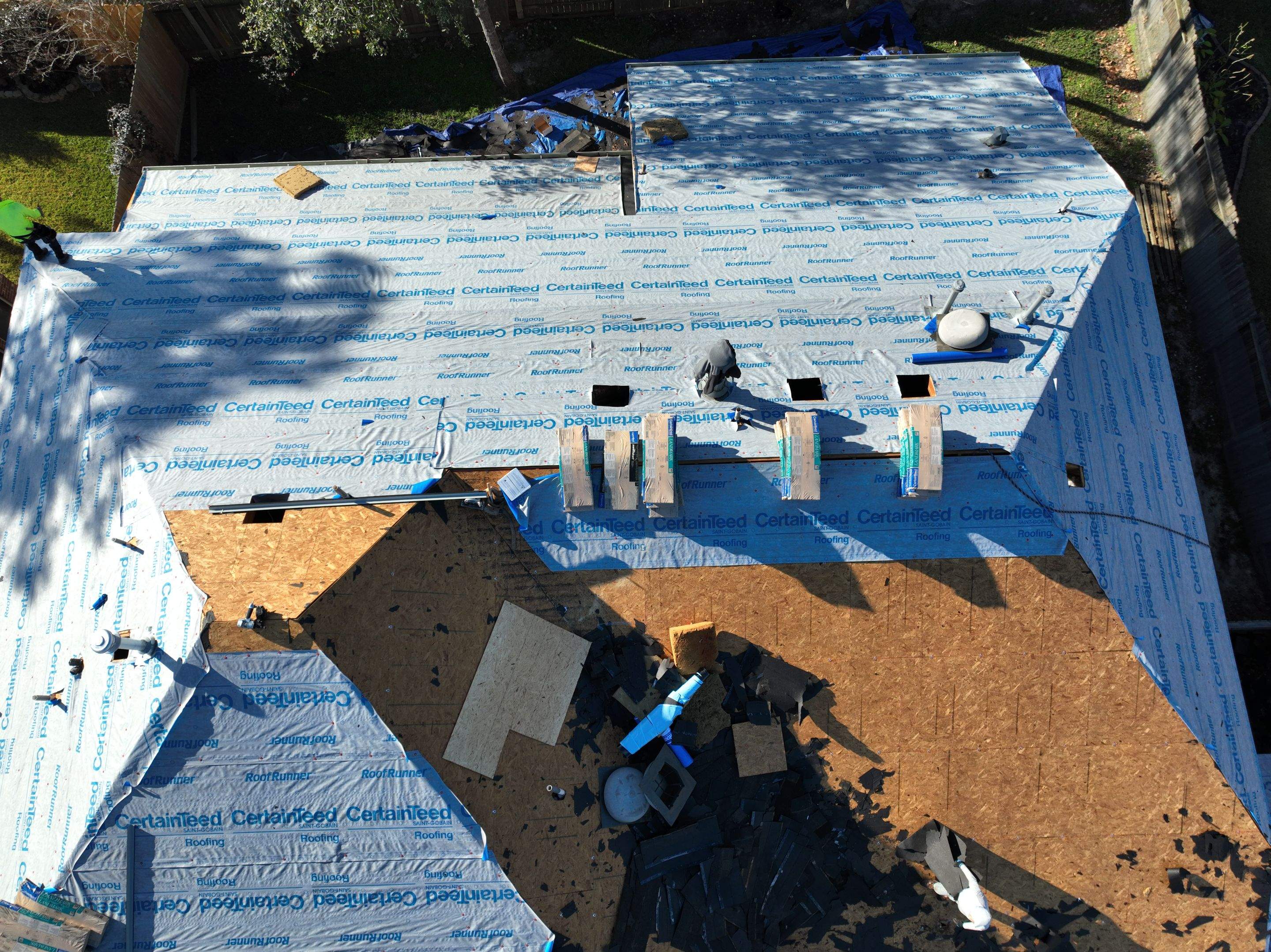 SureStart PLUS 4-STAR Warranty Fully covers materials, labor, tear-off and disposal expenses in years 1-50. by Roof Concepts Construction
