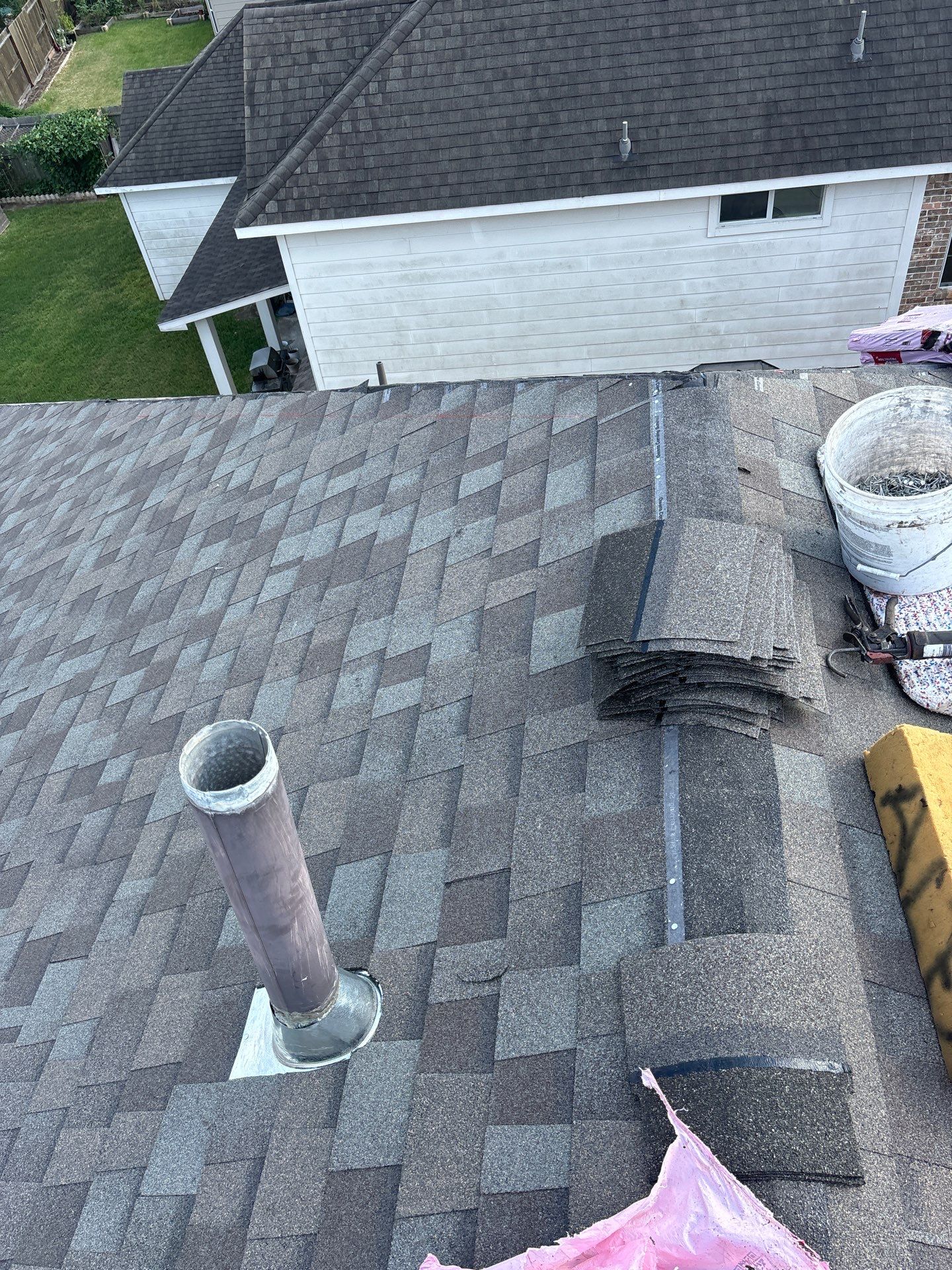 Residential Roofing Installation using Owen's Corning Duration (Lifetime) Shingles by Roof Repair Company