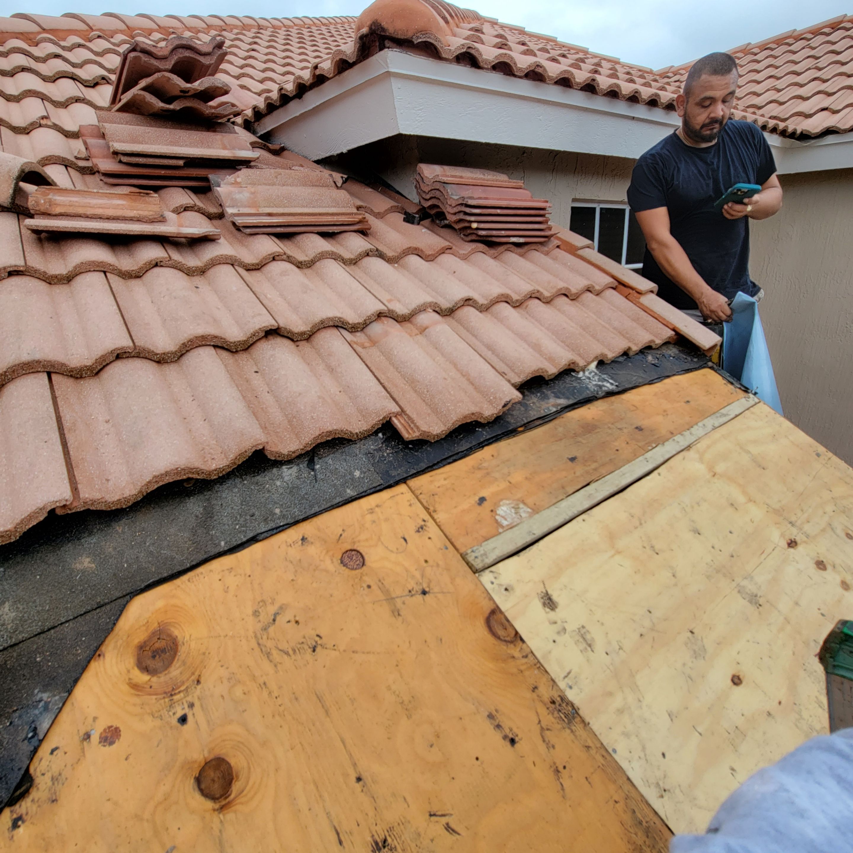 Villa Sonrisa Dr., Boca Raton, FL by G&J Roofing 