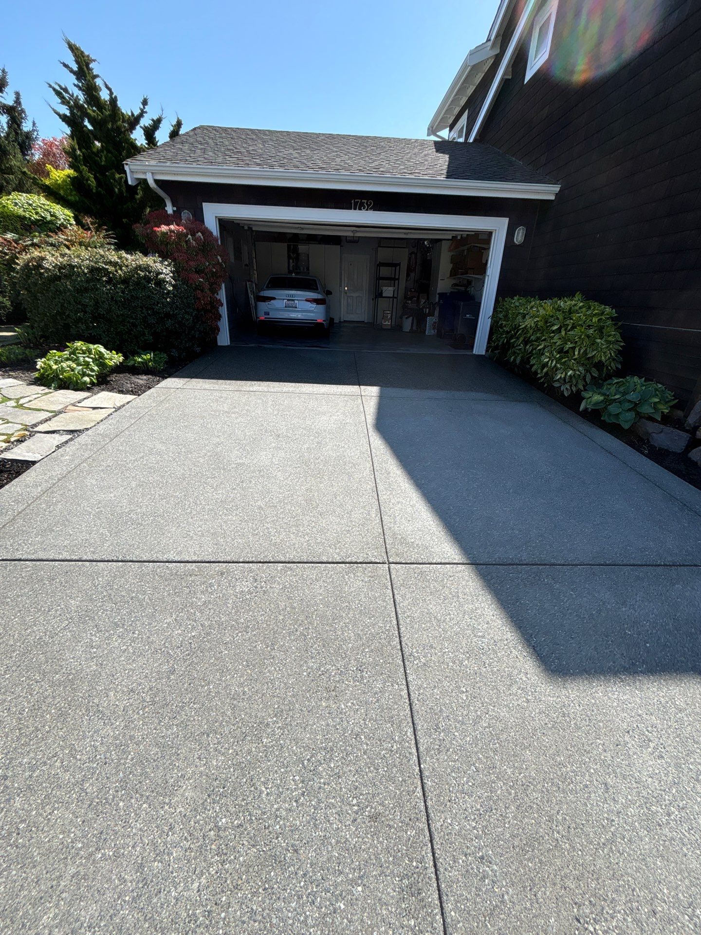 Concrete Driveway Repair | Mukilteo  by Jireh Asphalt & Concrete Inc 