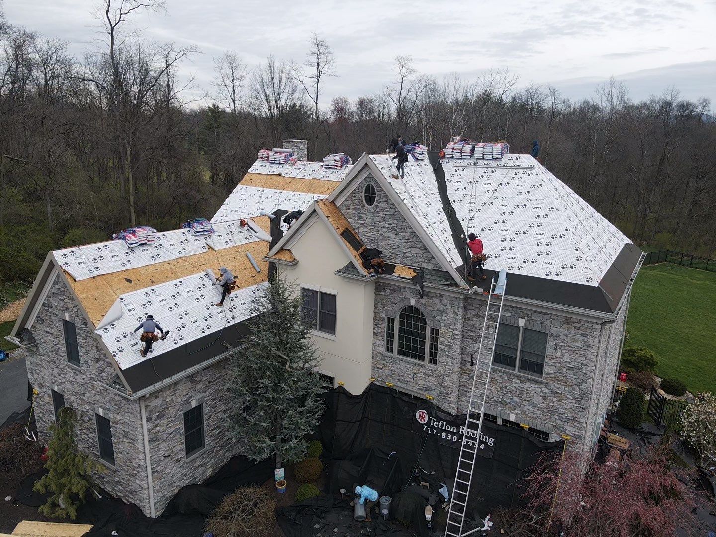 Residential Roofing Installation using Gaf Hdz Architectural Shingle by Teflon Roofing