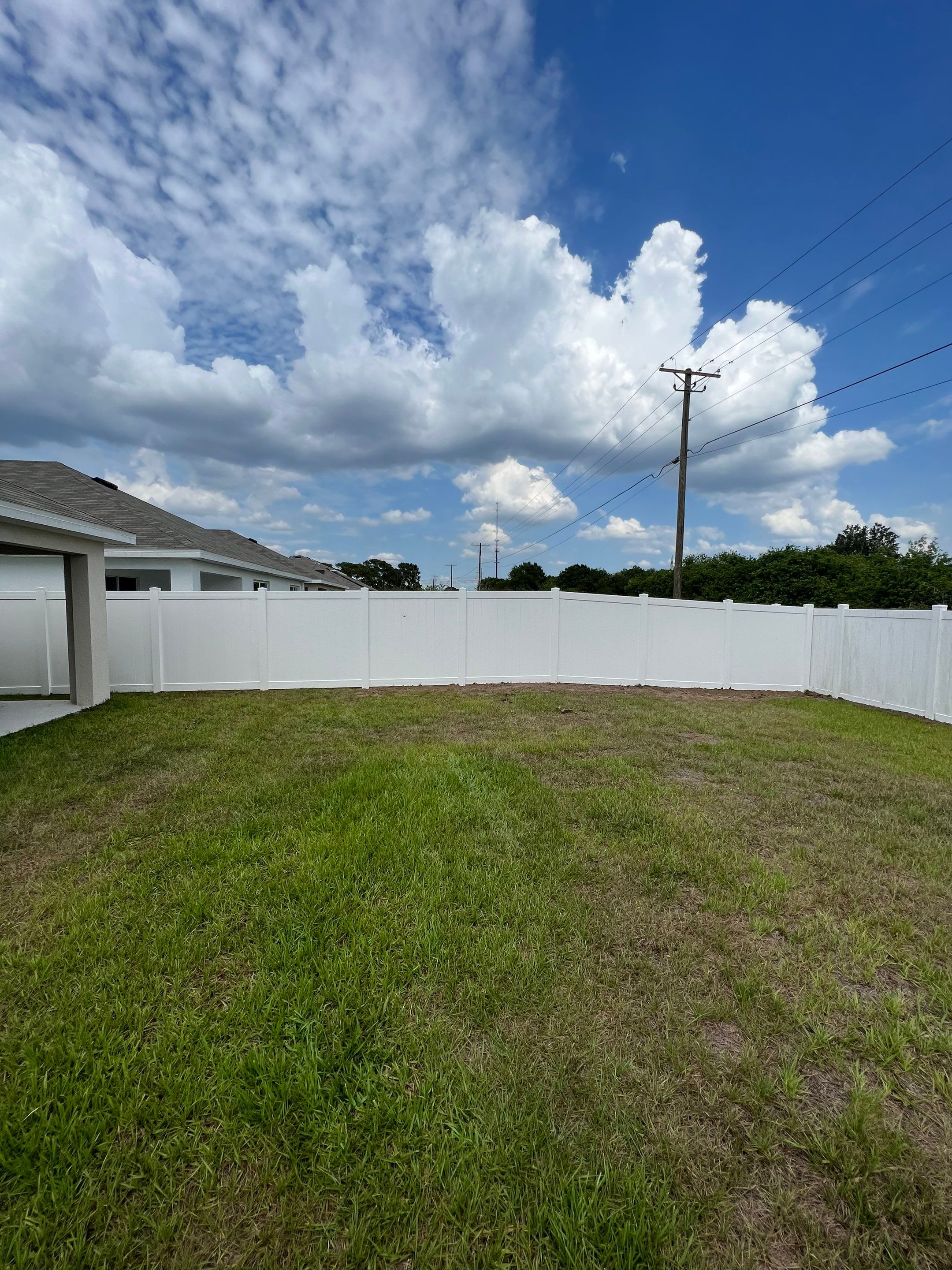 Ruskin, FL 6ft. White Vinyl Privacy Fence by Asap fence and gates, LLC