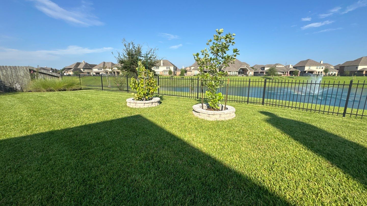 🌿 Mr. Ken’s Front Yard Flower Bed Enhancement by Texas Urban Elements