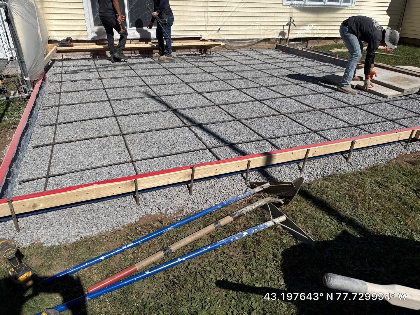 Rochester Oxford Slate Patio with Border  by NG Masonry & Construction LLC