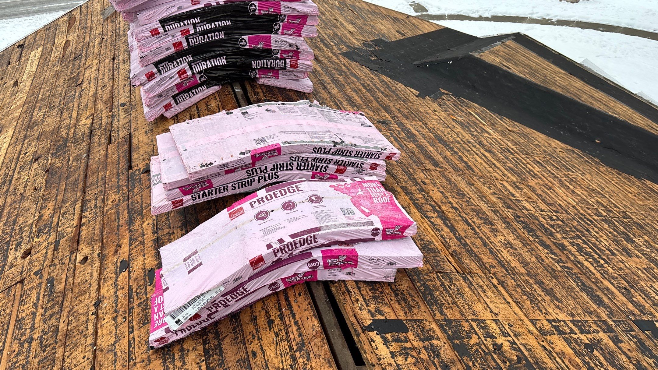 Roof Replacement using Owens Corning Onyx Black by 180 Contractors