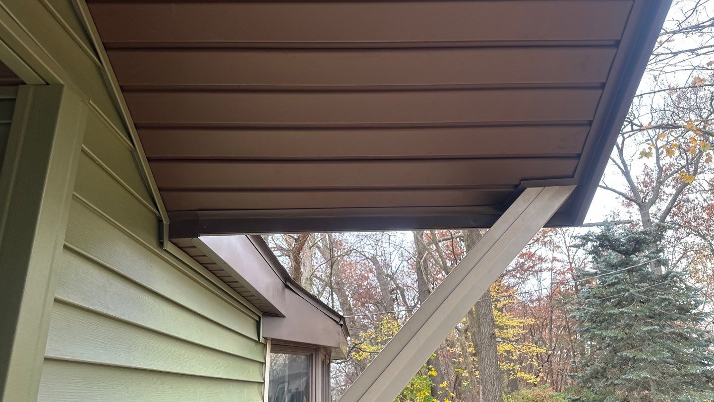 Siding Replacement using CertainTeed Restoration Classis D4 by 180 Contractors