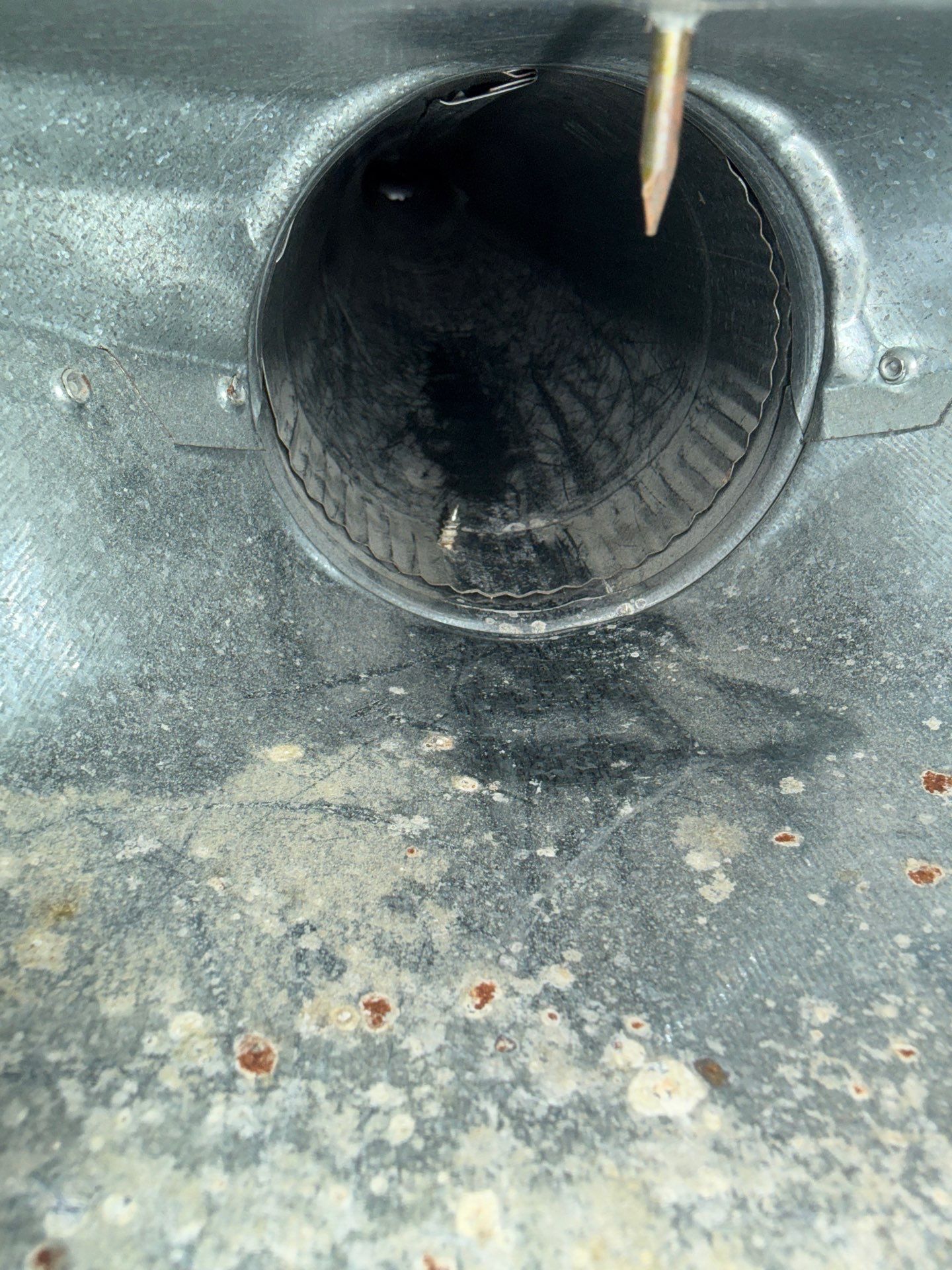 Duct Cleaning and Sanitization by Elemental Heating and air conditioning LLC