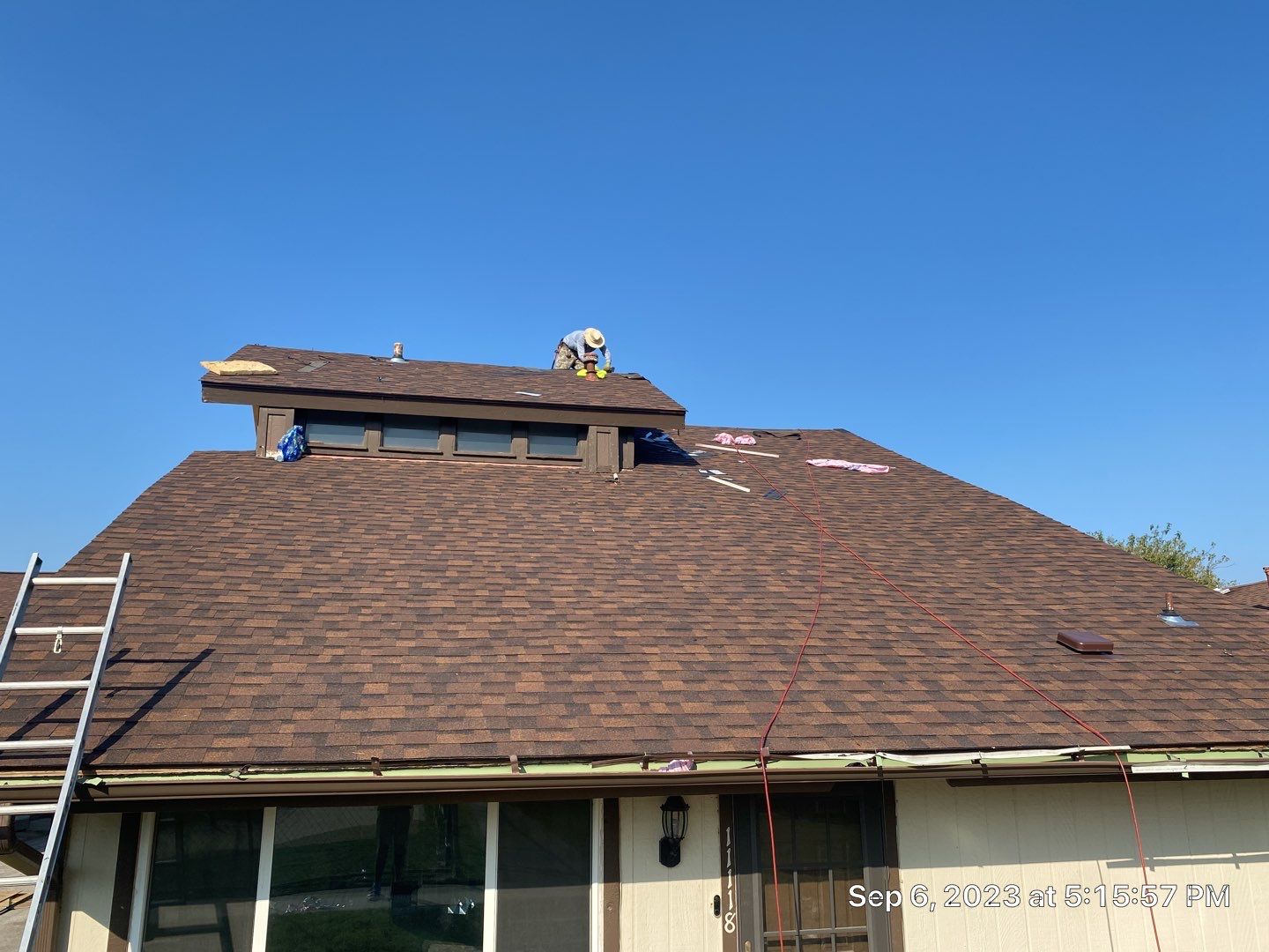 Shingle Project in Tulsa by Decor Roofing & Restoration