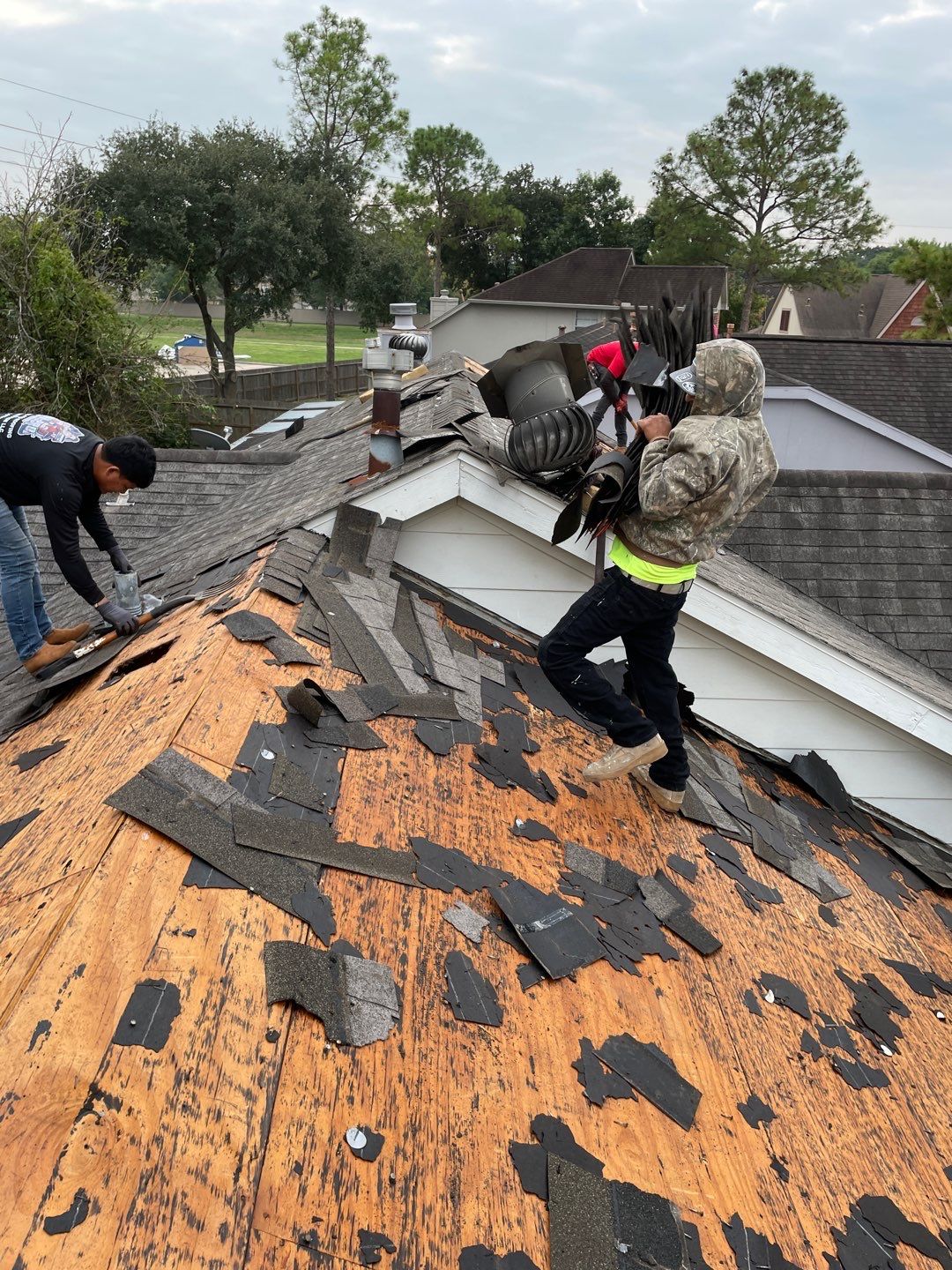 Sugarland Roof Replacement by Roof Repair Company