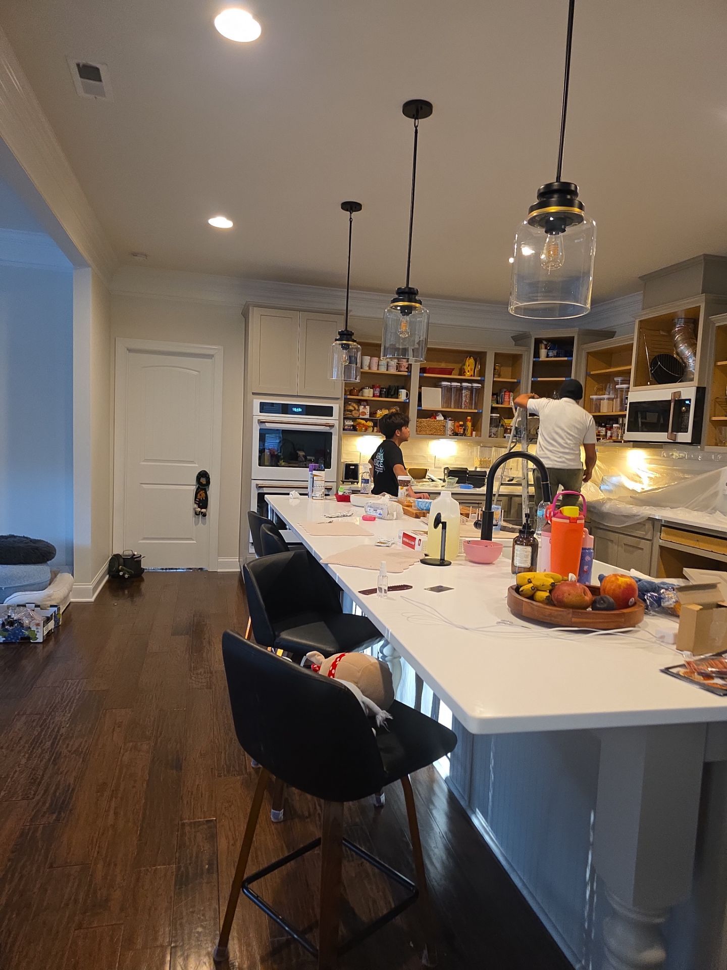 From Dated to Dazzling: A Bright Kitchen Transformation in Holly Springs by Elite Remodeling and Design LLC