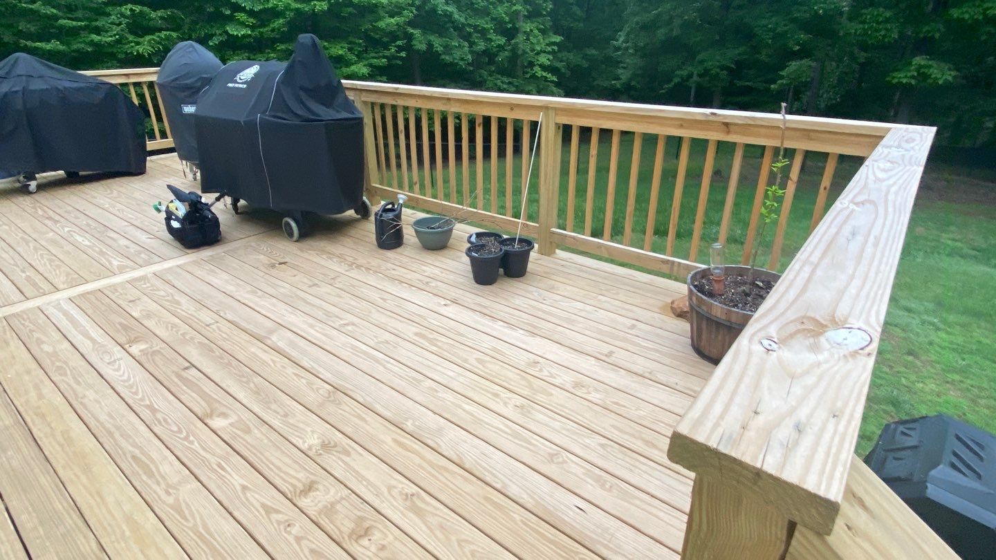 Deck using Wood Sealant by DuraSeal