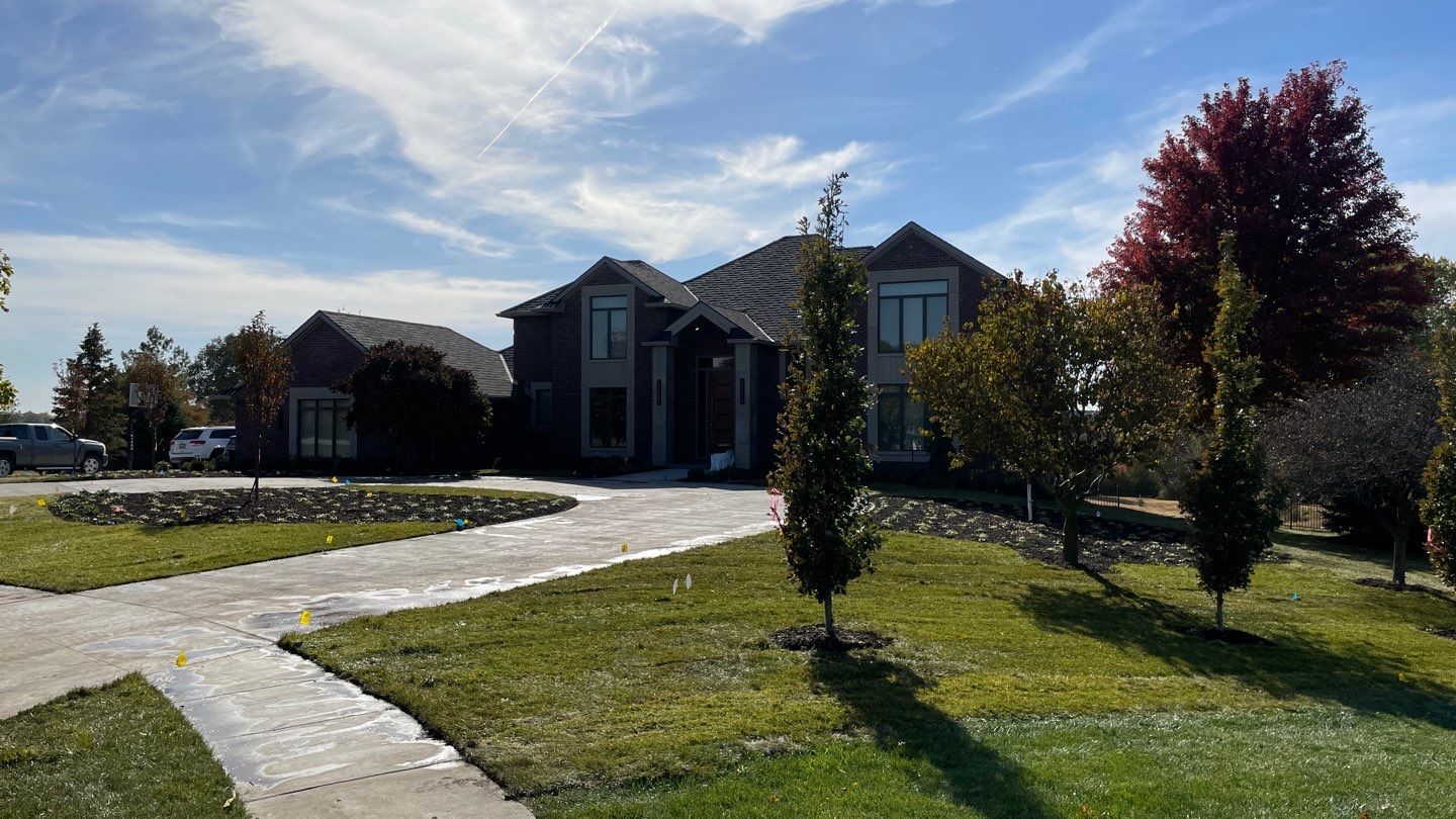 Landscape Bed Updates.  by New Horizon Landscapes