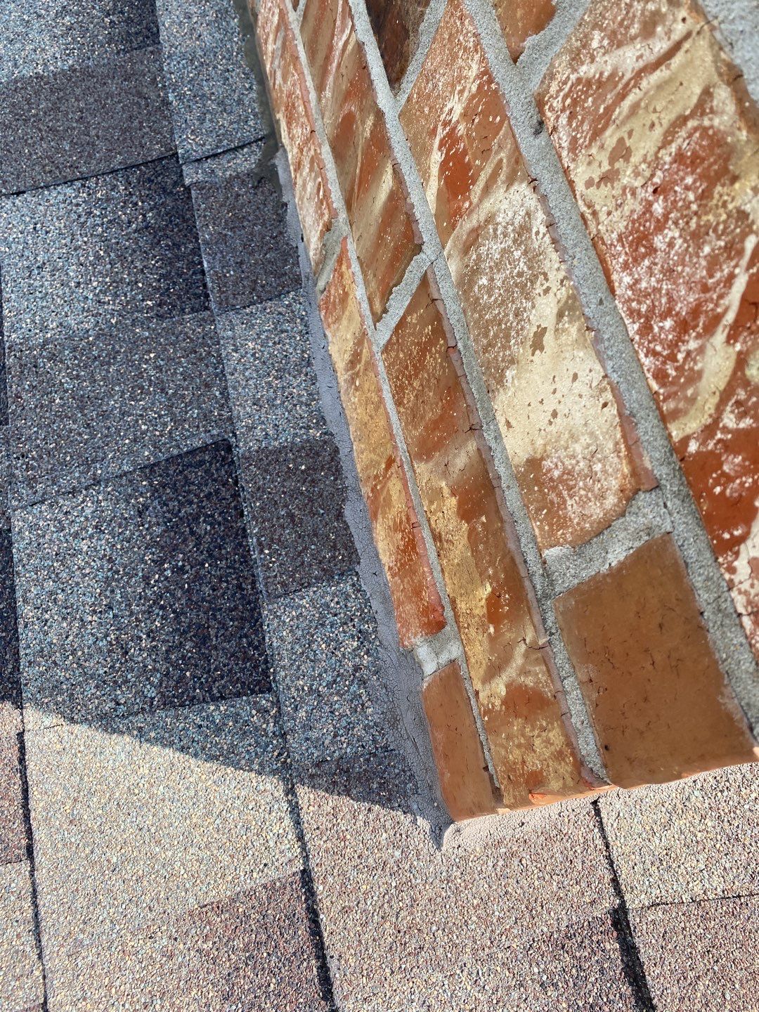 GAF - Weatherwood by Frontline Roofing and Construction