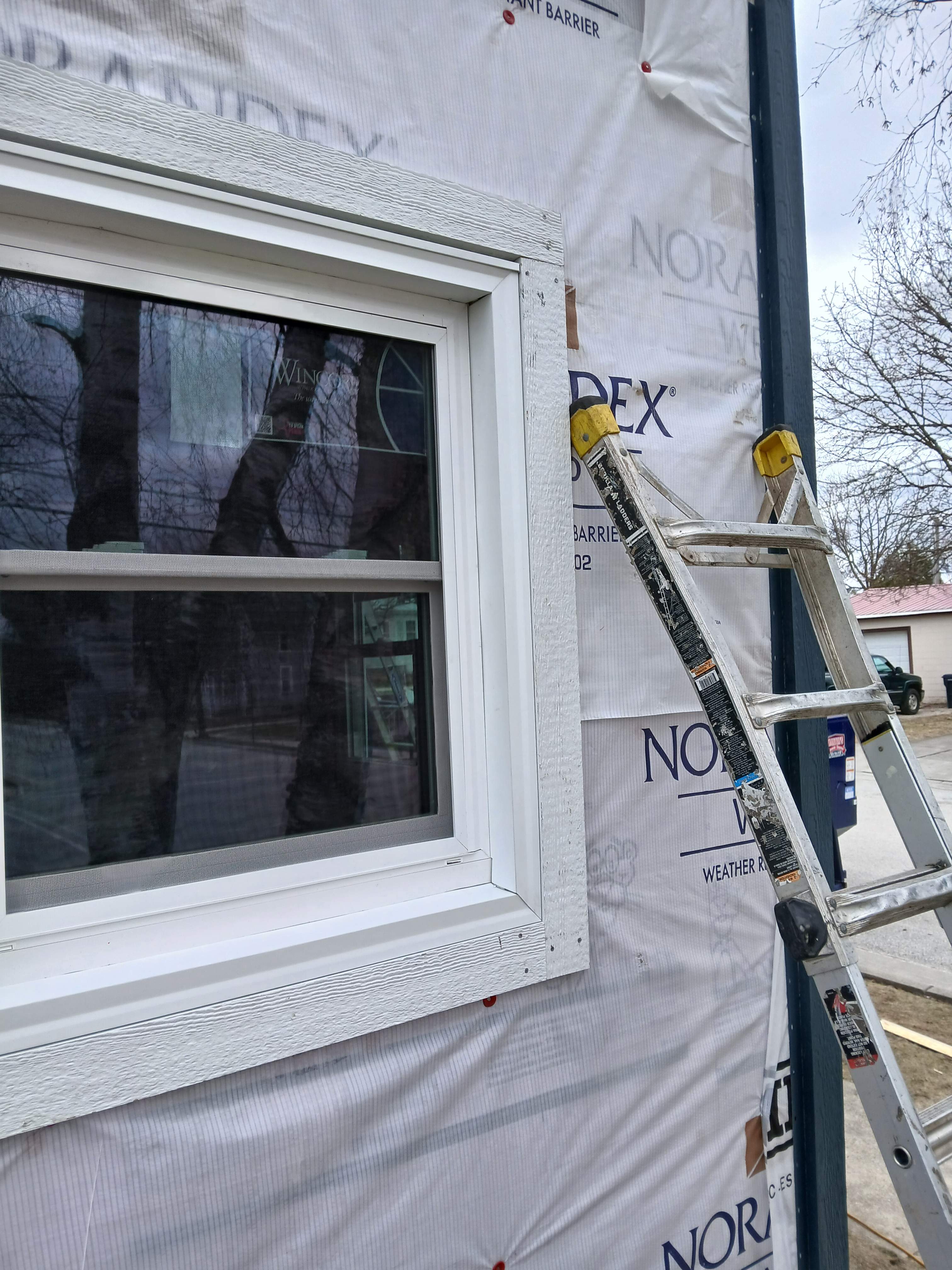 TAMMY'S DREAM HOME FIX UP!  by Gellings Roofing & Siding