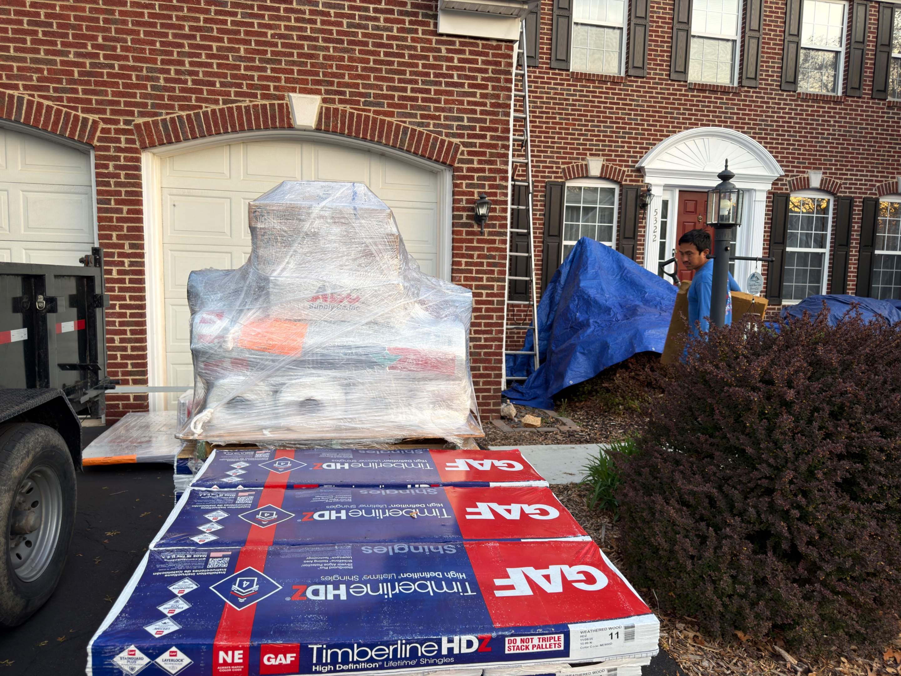 GAF HDZ - Weathered Wood by Elite Roofing LLC