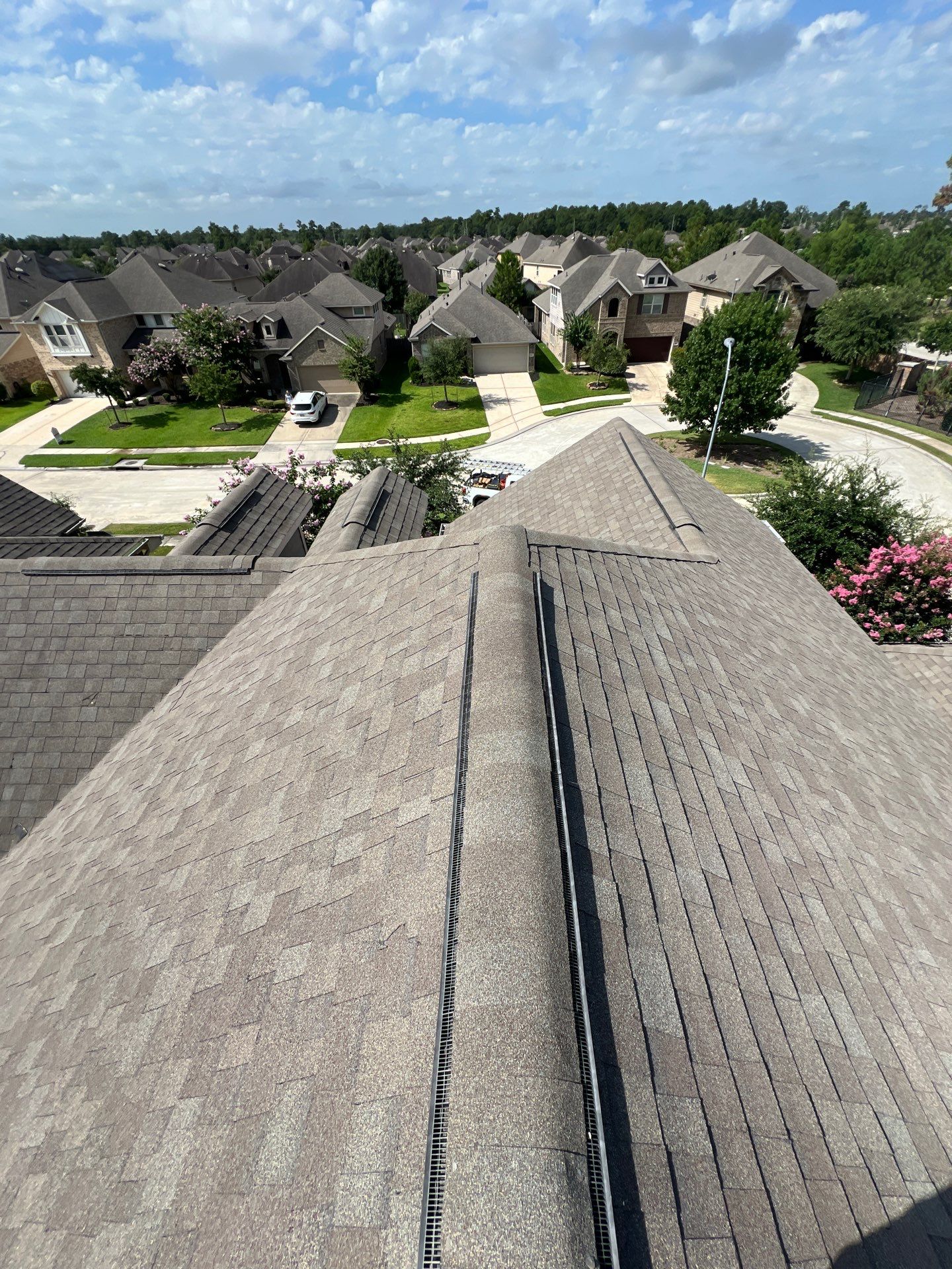 Hail Damage using Owen's Corning Duration (Lifetime) Shingles by Roof Repair Company