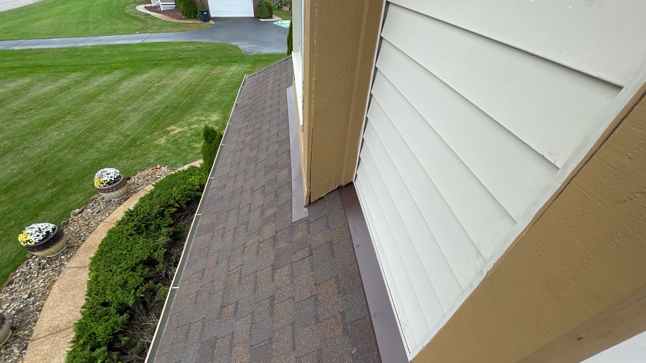 Roof Replacement using CertainTeed Landmark by 180 Contractors