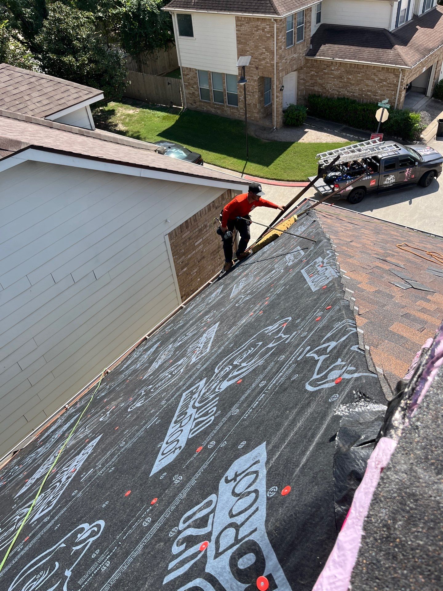 Residential Roofing Installation using Owen's Corning Duration (Lifetime) Shingles by Roof Repair Company