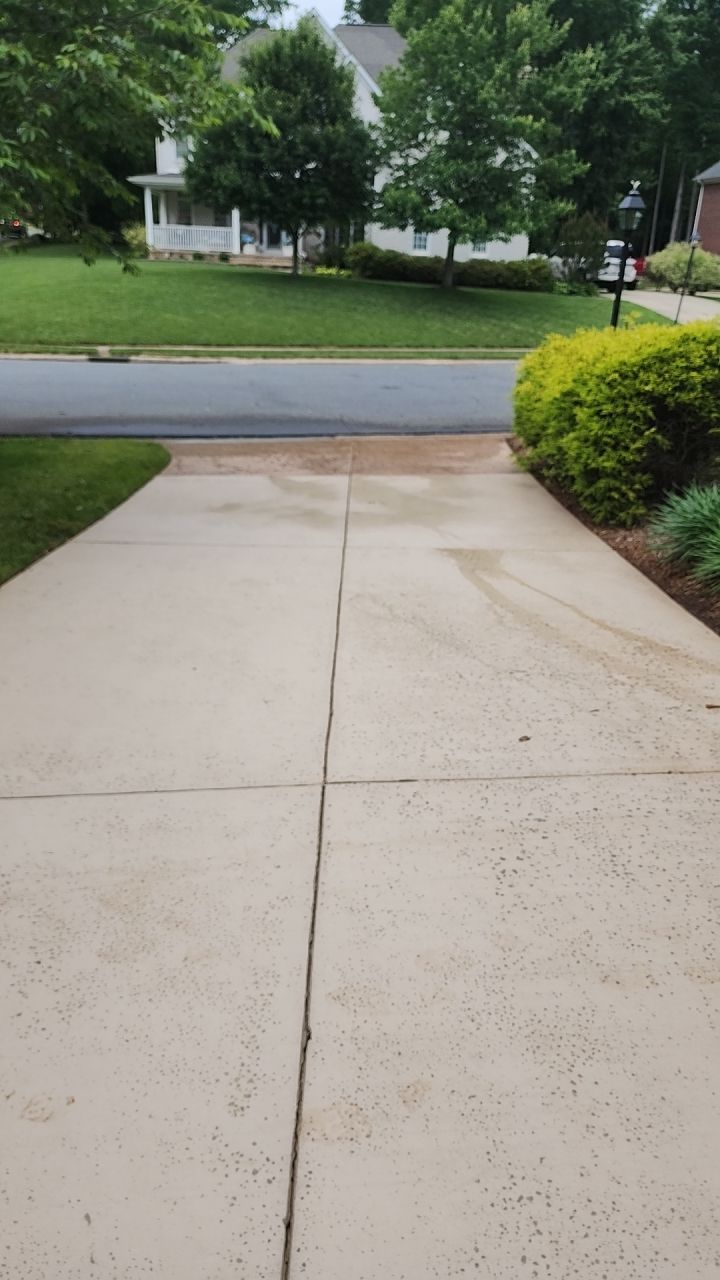 House Wash using cleaner by G&H Home Tech Pros LLC