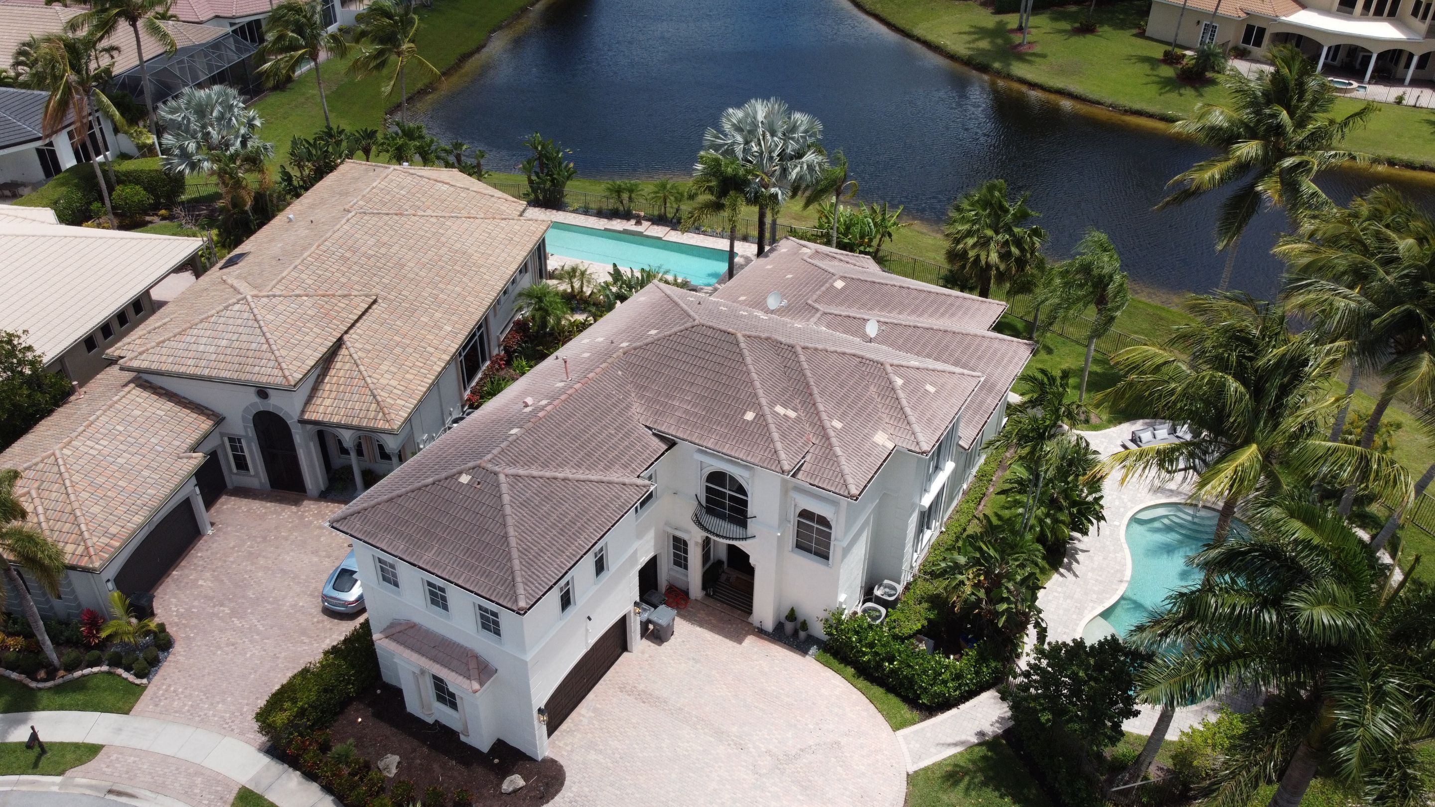 Residential Roofing Installation using 1" Nail strip metal roof by BLUES BROTHERS CONSTRUCTION CORP