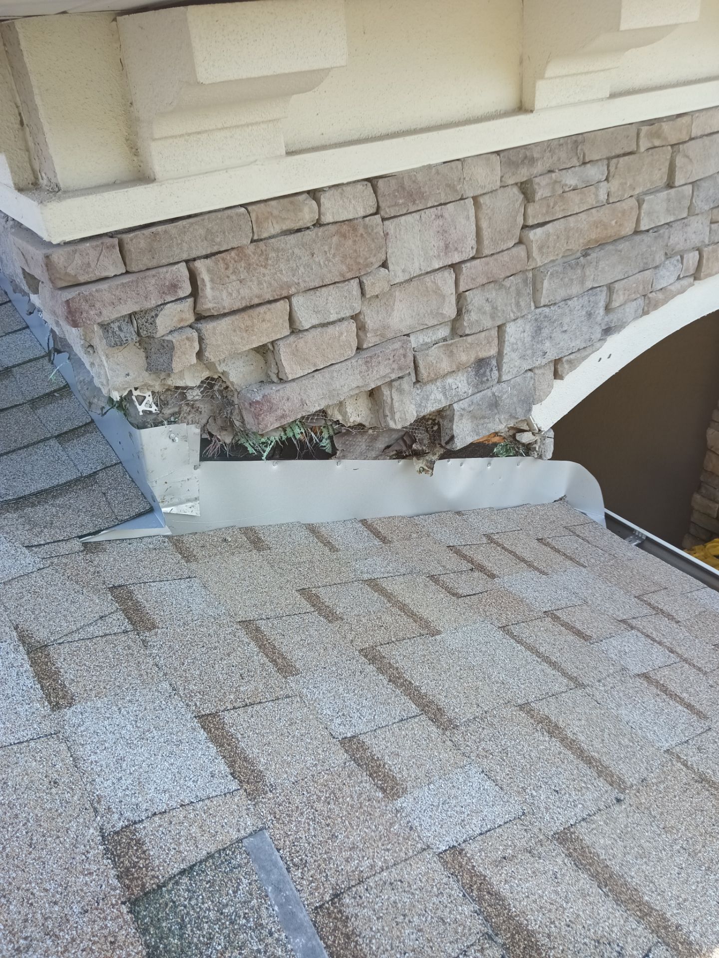 Roof Replacement in Apollo Beach, FL by Shingle Masters Roofing