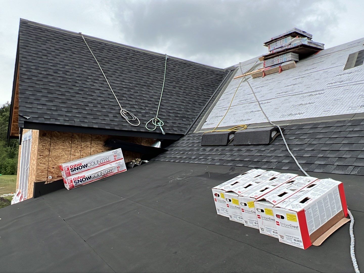 Residential Roofing Installation using GAF Charcoal HDZ by Top Notch Roofing Inc
