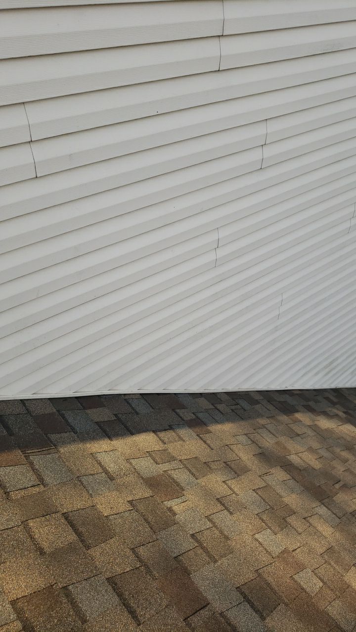 Fairfax Station: CertainTeed Landmark Pro Designer Shingles in Max Def Weathered Wood by RM Banning, Inc.