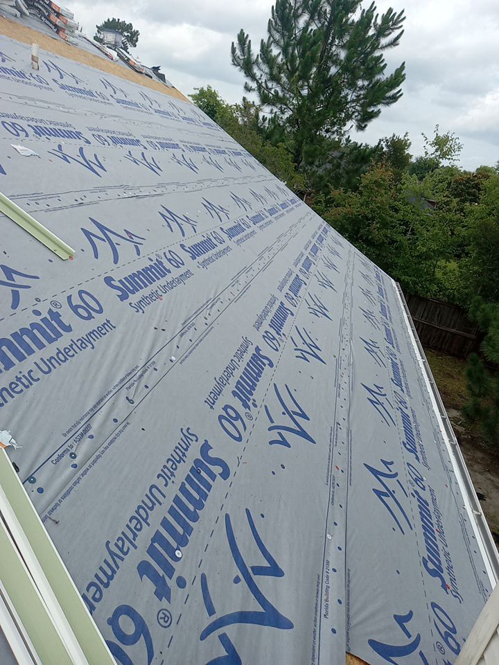 Residential Roofing Installation using Atlas Pinnacle Pristine Oyster Shell by Talya Roofing