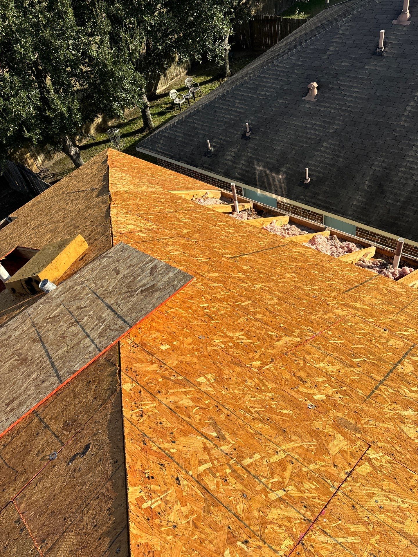 Residential Roofing Installation using Owen's Corning Duration (Lifetime) Shingles by Roof Repair Company