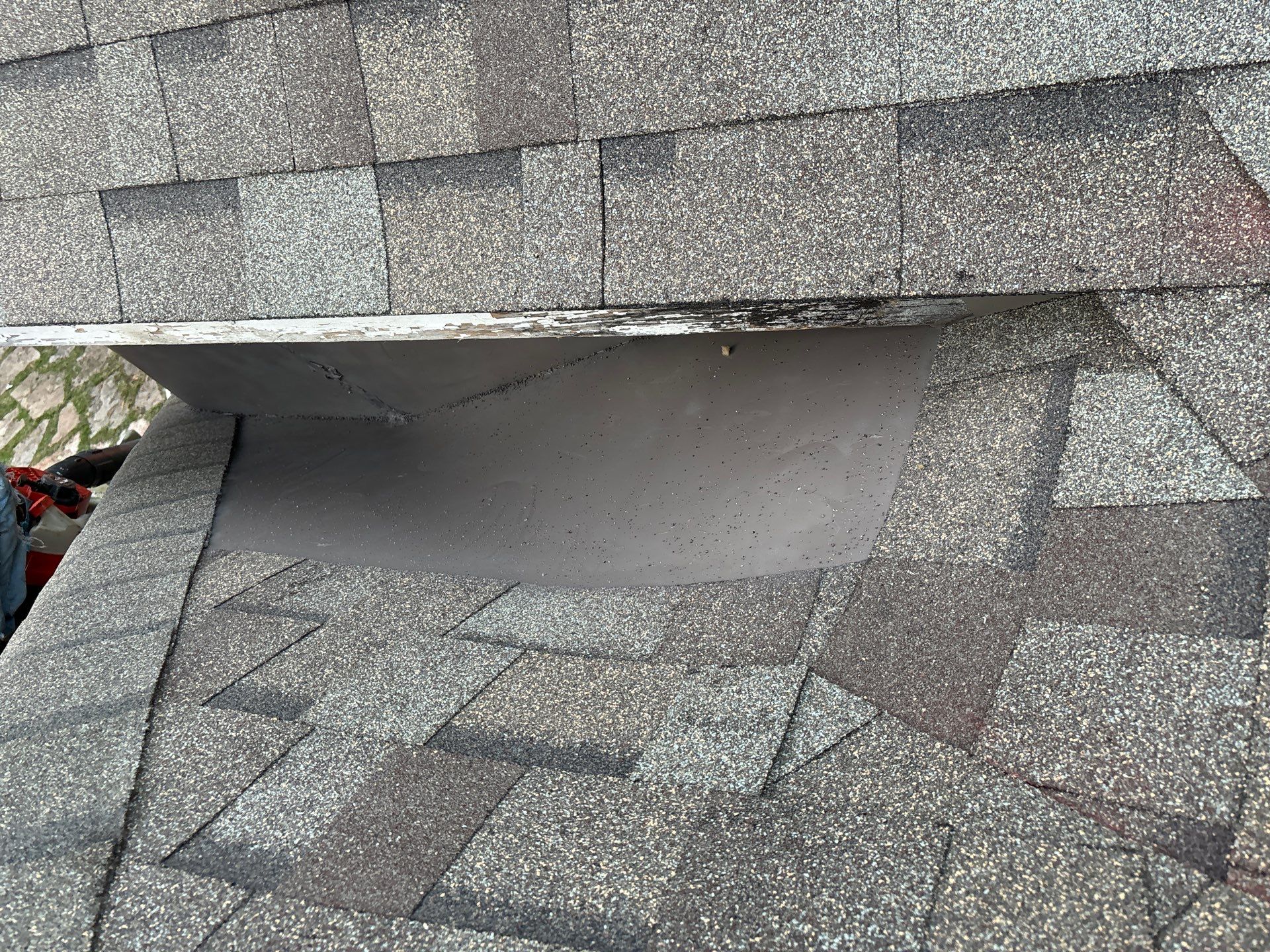Residential Roofing Installation using Owen's Corning Duration (Lifetime) Shingles by Roof Repair Company