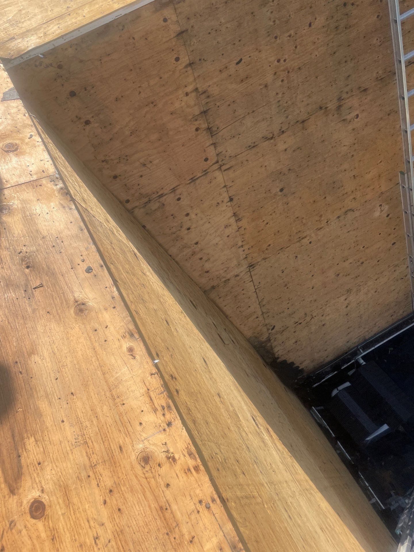 Residential Roofing Installation using GAF Timberline HDZ Charcoal by Rainstoppers Roofing