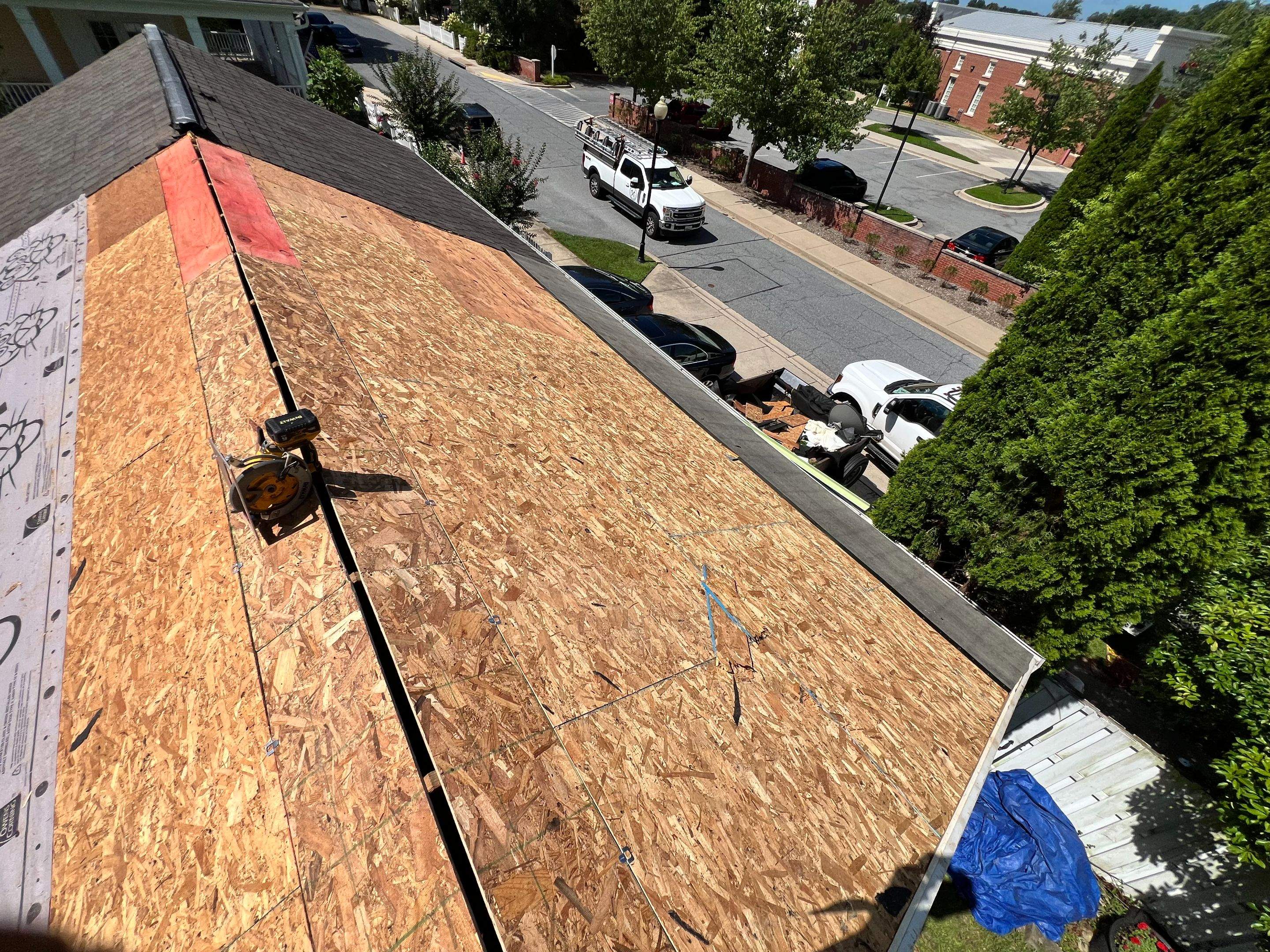 Multi-Story Residential Roof Replacement in Urbana by Frederick Roof Repair