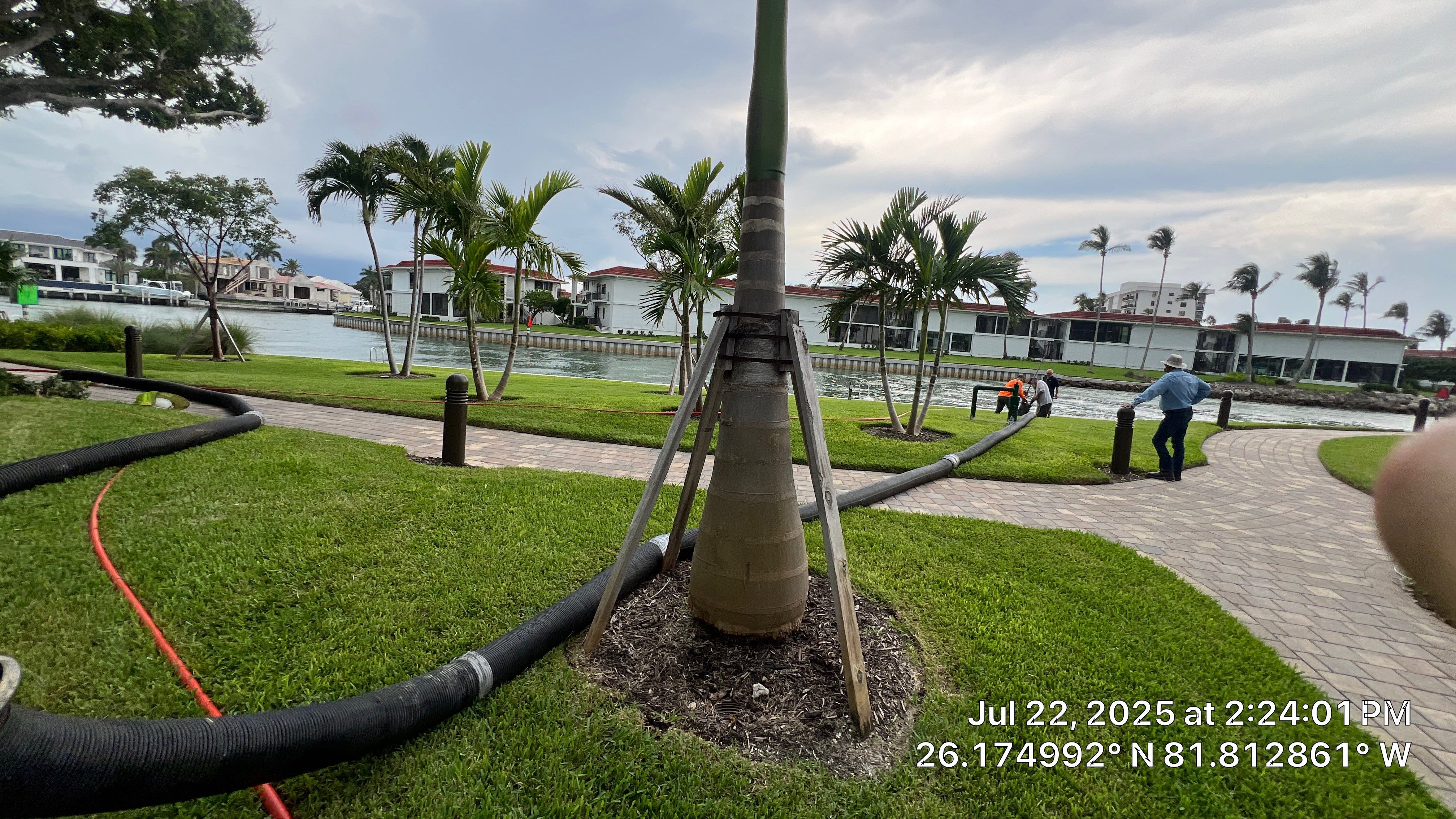 Naples Condo Complex Stormwater System Maintenance and Hurricane Cleanup by APS Power & Water