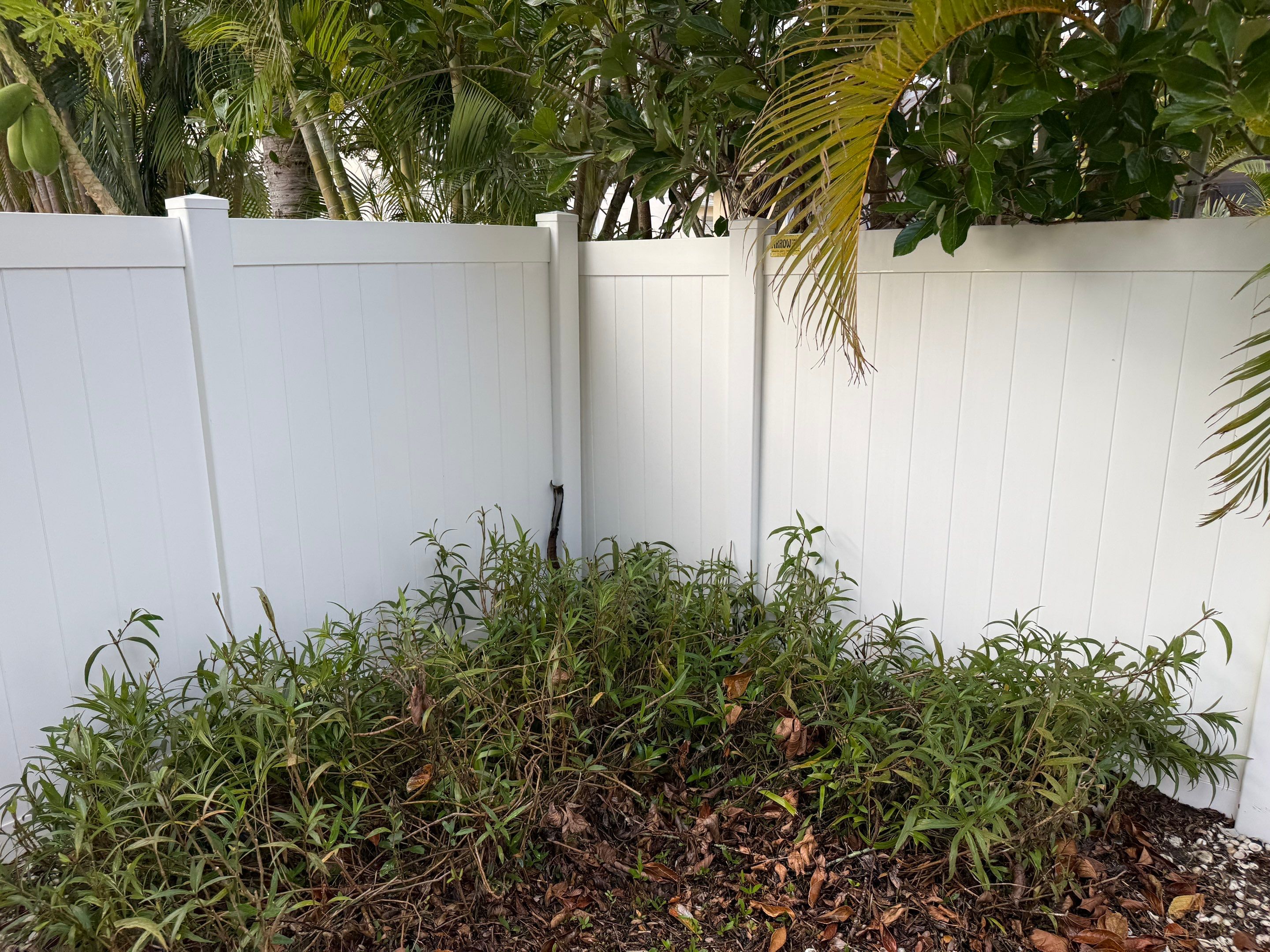 Patio, Vinyl Fence, & Partial House Wash in Creekside, Parrish, FL | Sunshine AquaWash by Sunshine AquaWash