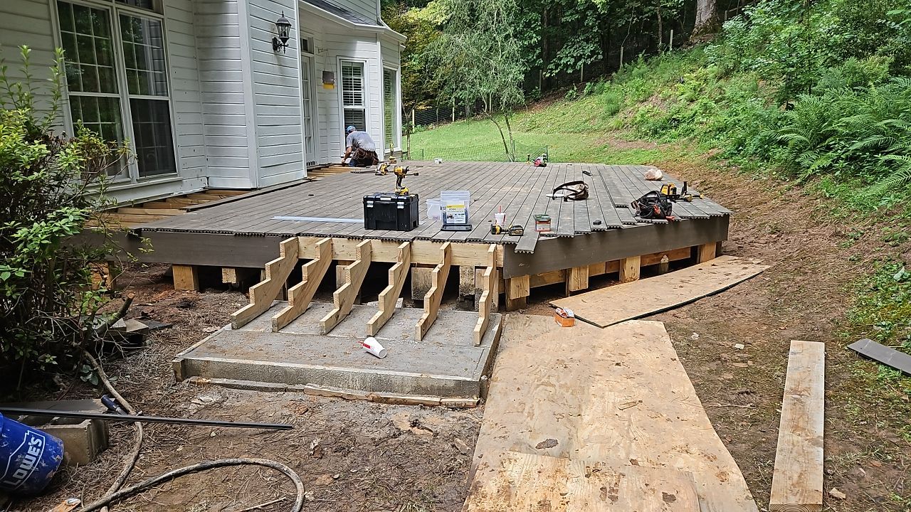 Jameswood Lane - Composite Deck Build by Pillar and Pine
