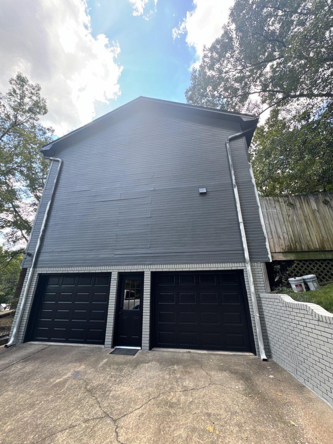 Chandabrook - Exterior by Pillar and Pine