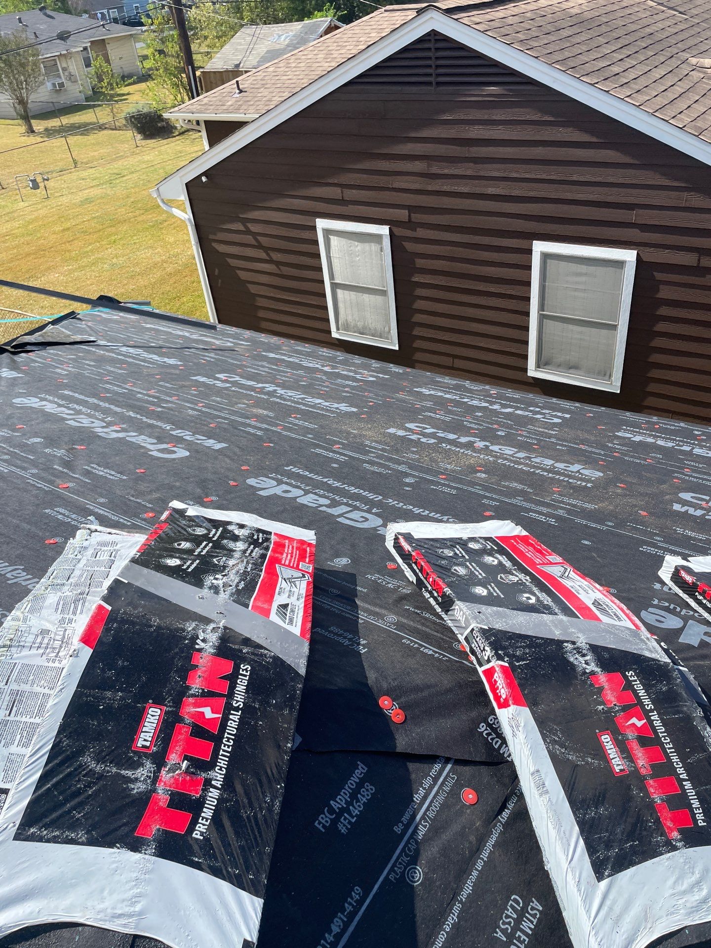 Residential Roofing Installation using Owen's Corning Duration (Lifetime) Shingles by Roof Repair Company