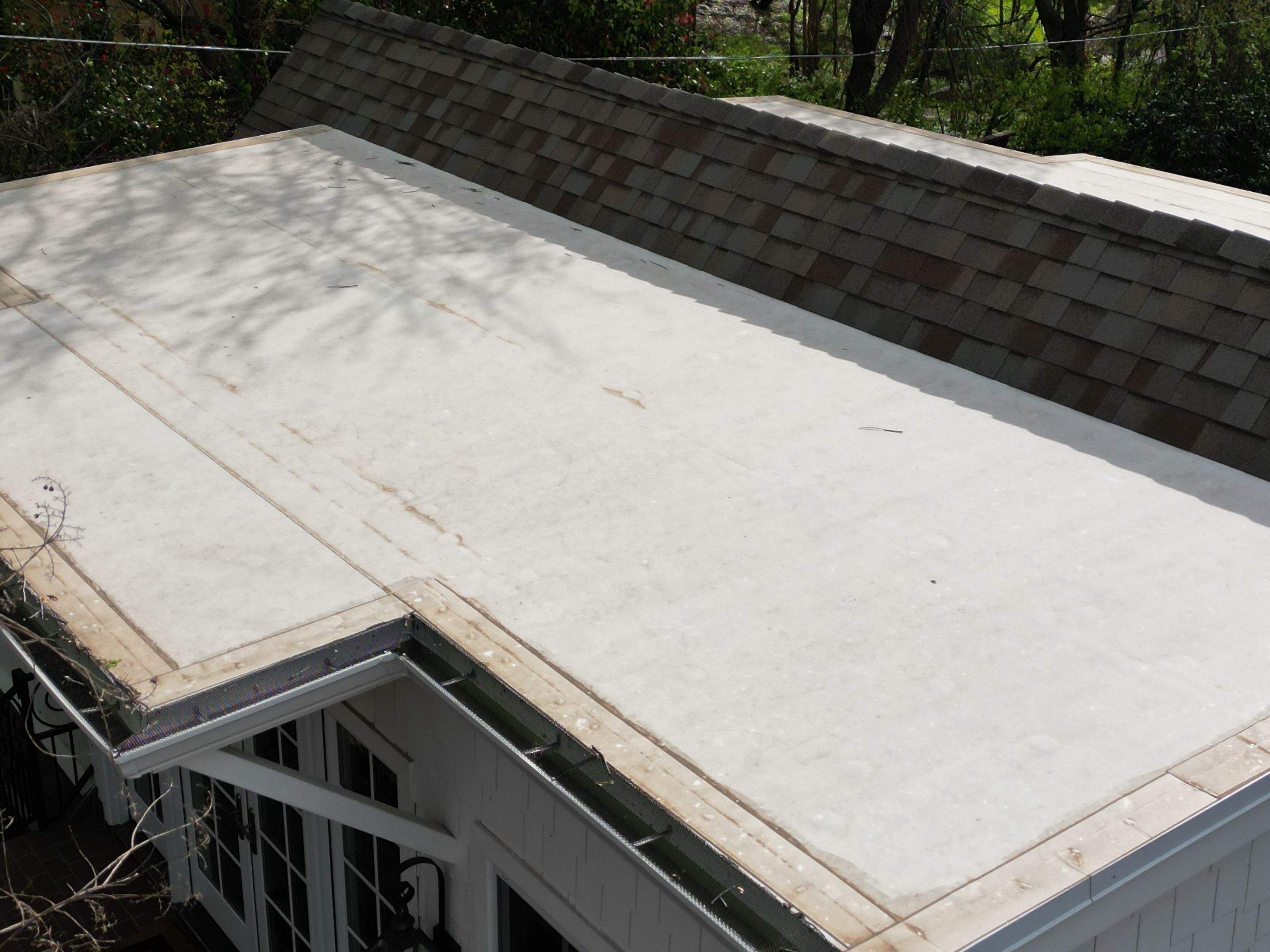 Residential Roofing Installation using Malarkey Legacy Scotchgard Shingles by Harvey Roofing & Construction
