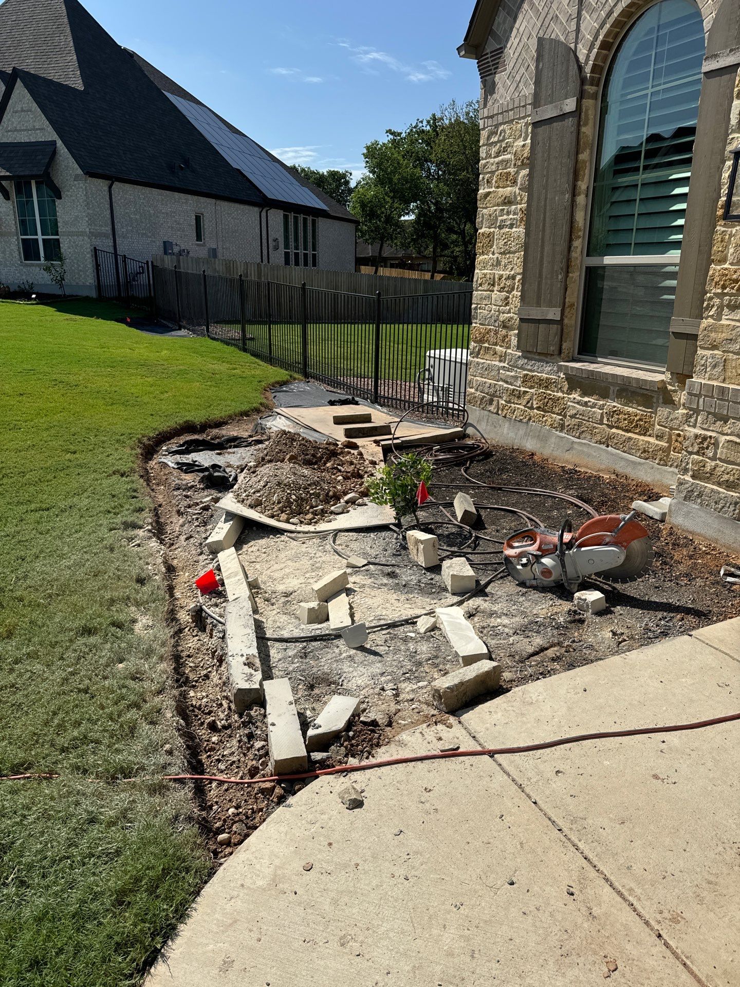 Timberwood Estates - San Antonio, TX by Hole In One Lawns, LLC