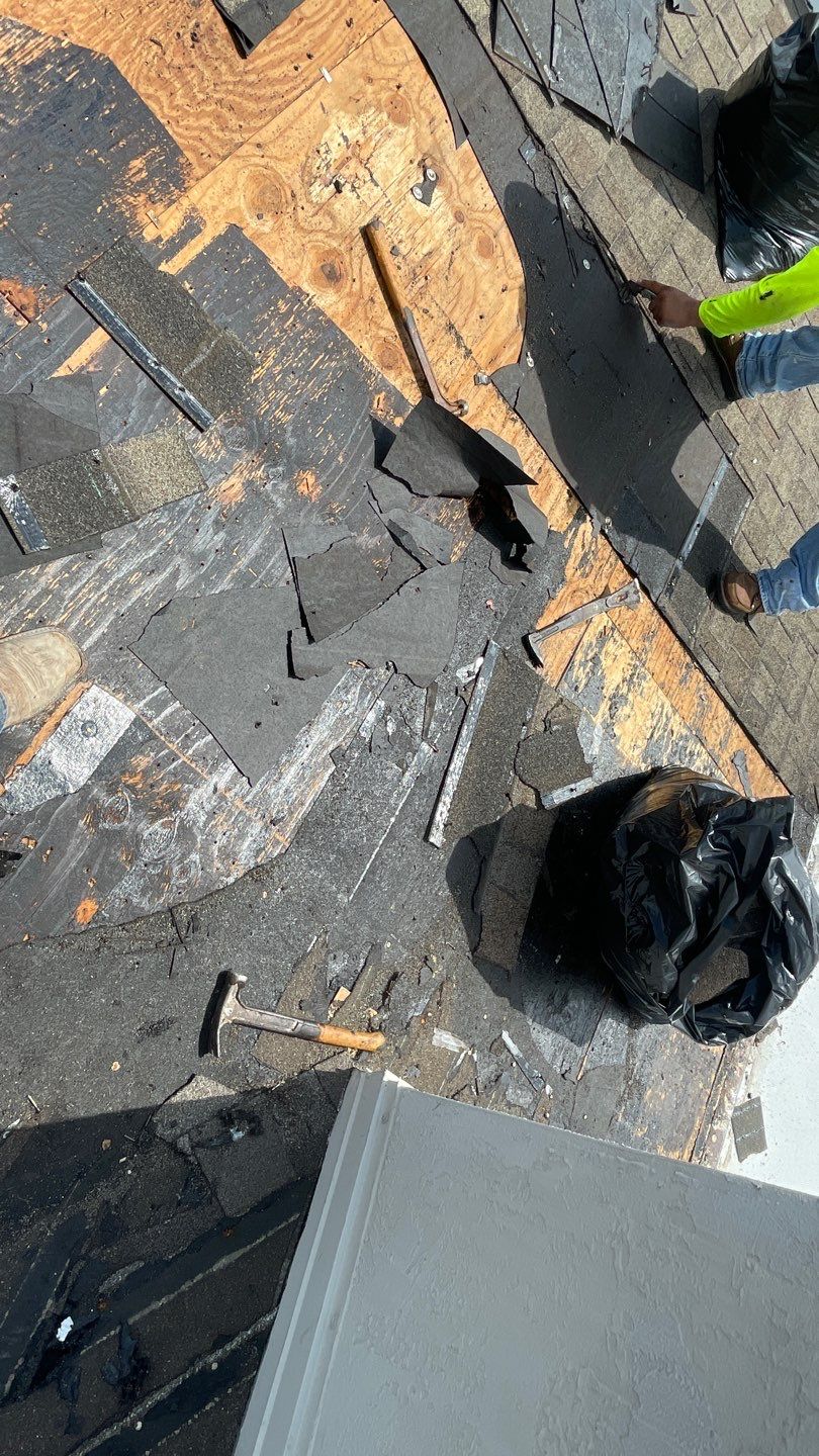 Shingle Roof Repair using Asphalt Shingles by RoofSmith of Tampa Bay