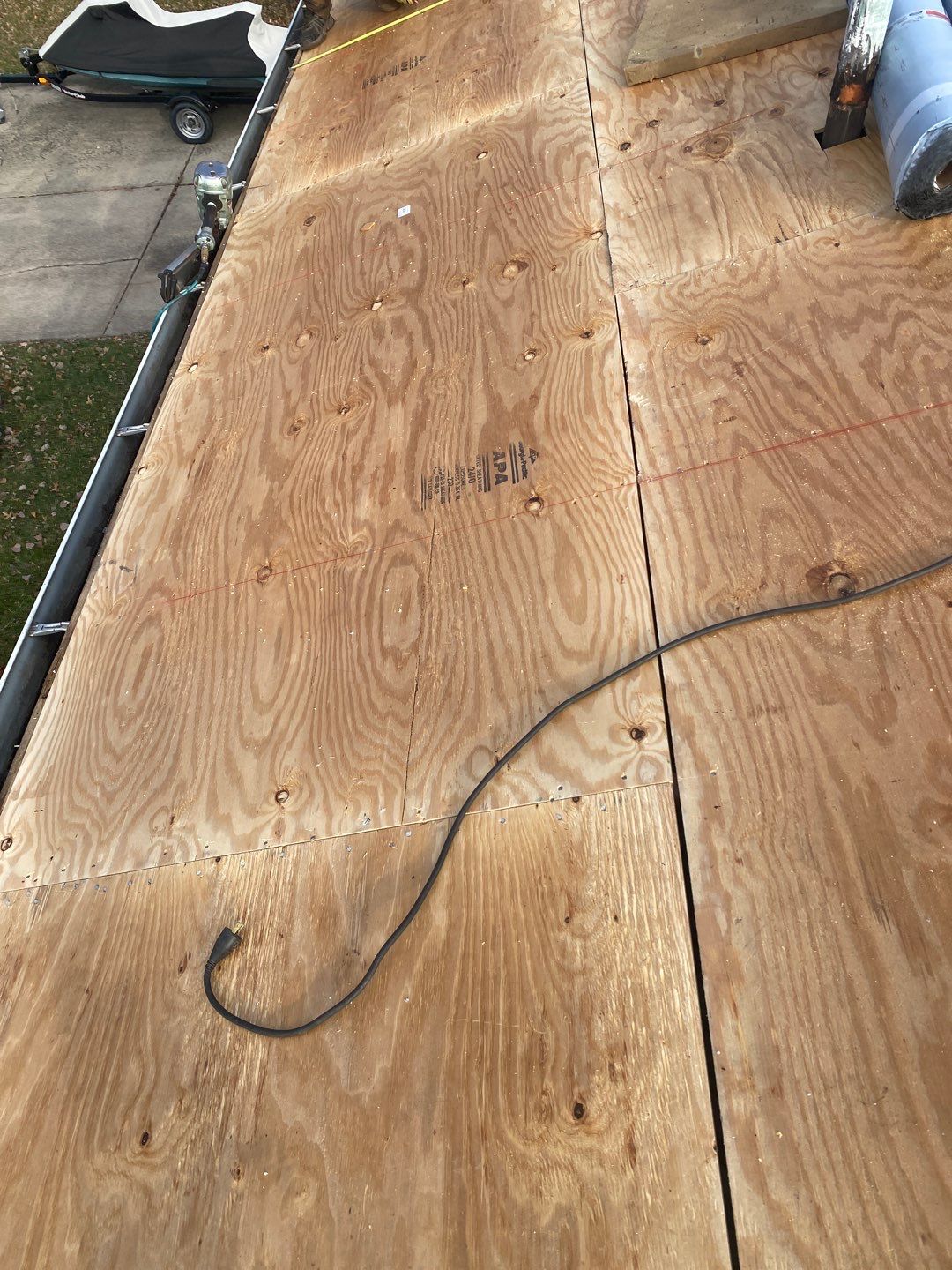 Residential Roofing Installation using Owens Corning Oakridge, Desert Tan by Absolute Roofing and Construction