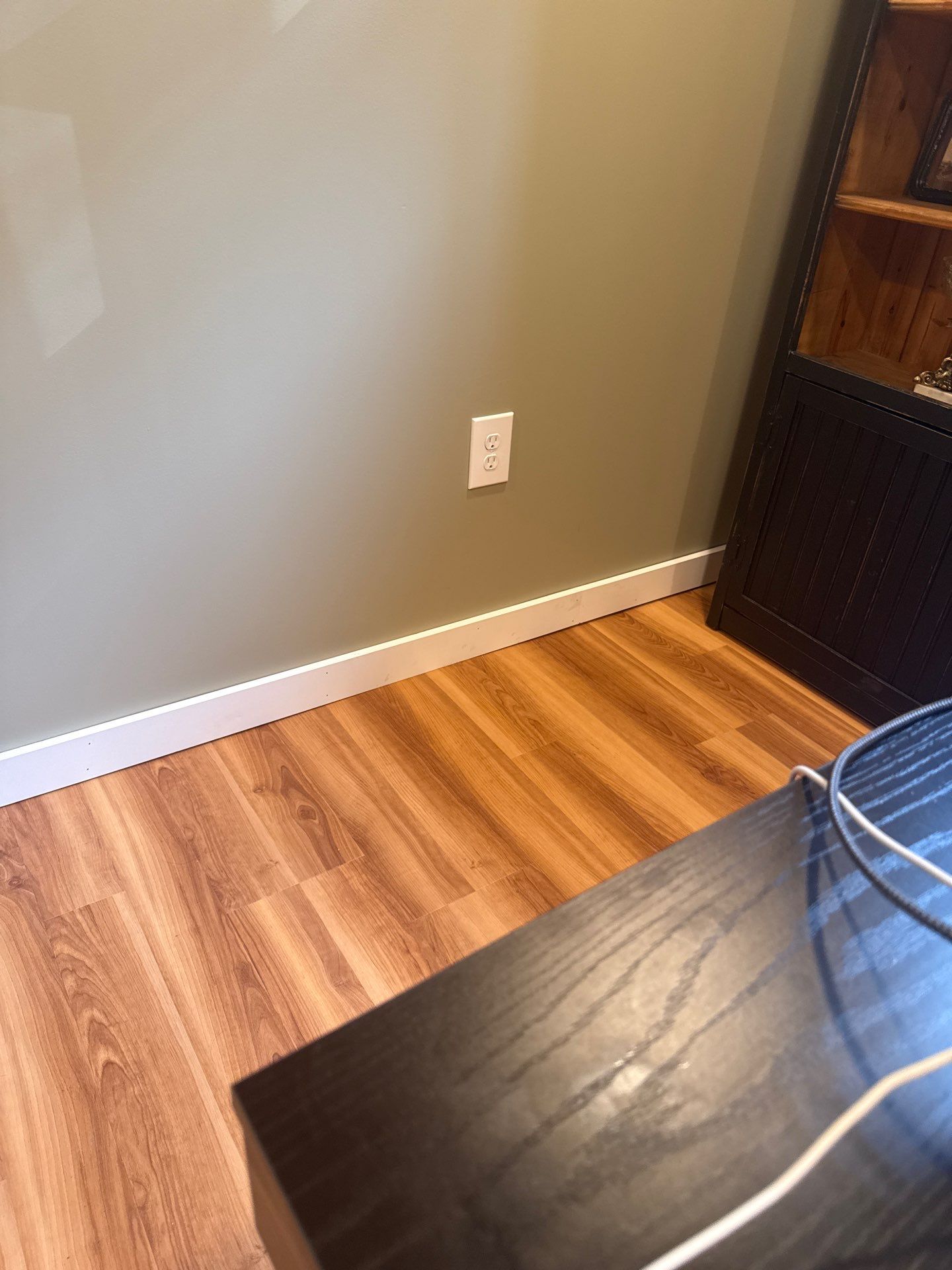 Lincoln Home Office Interior Painting and Flooring Update by CompanyCam Sales Demo