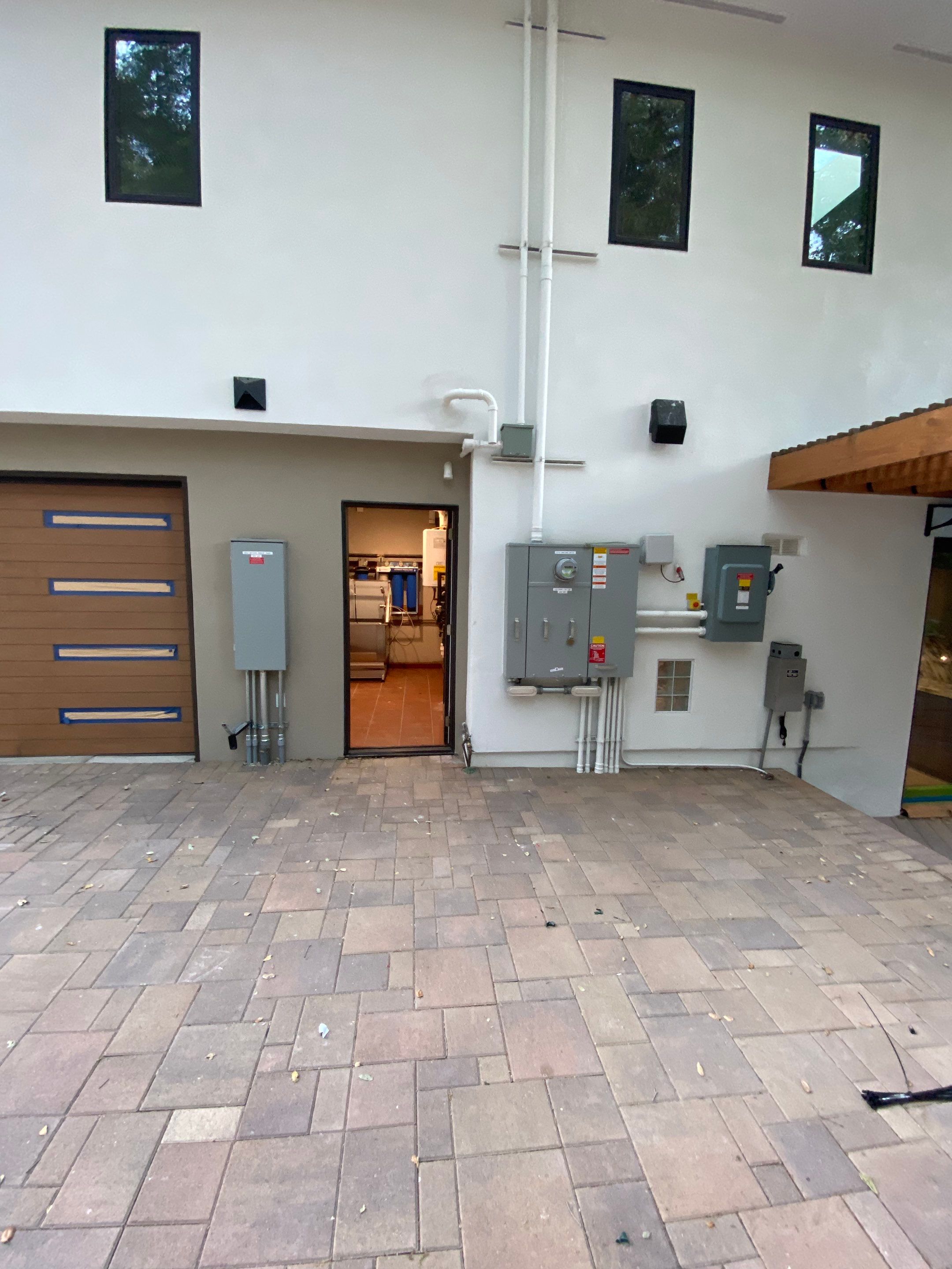 Solar With Tesla Powerwall 3 by VIBE SOLAR