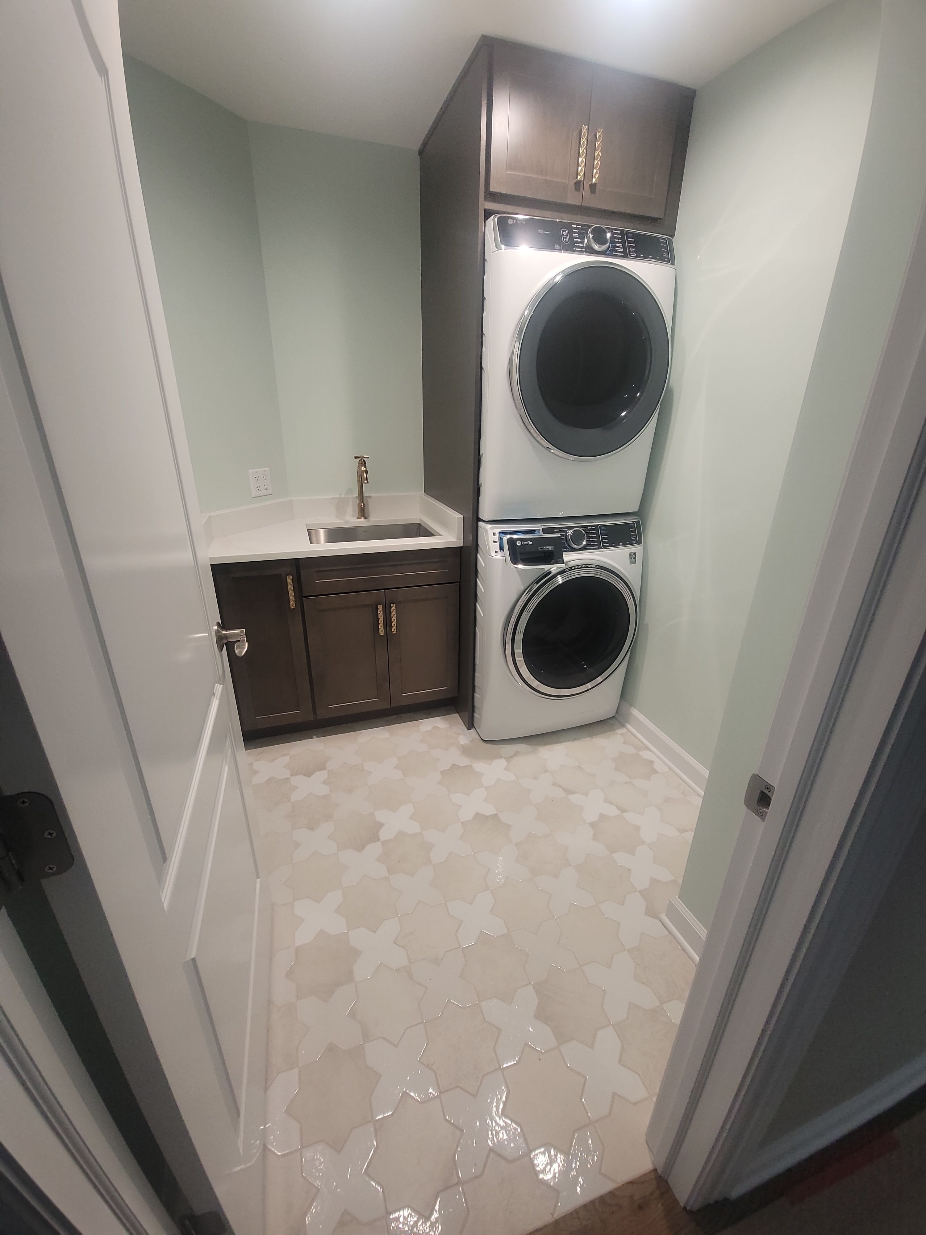 Naperville Primary Bathroom by DJI Services Inc