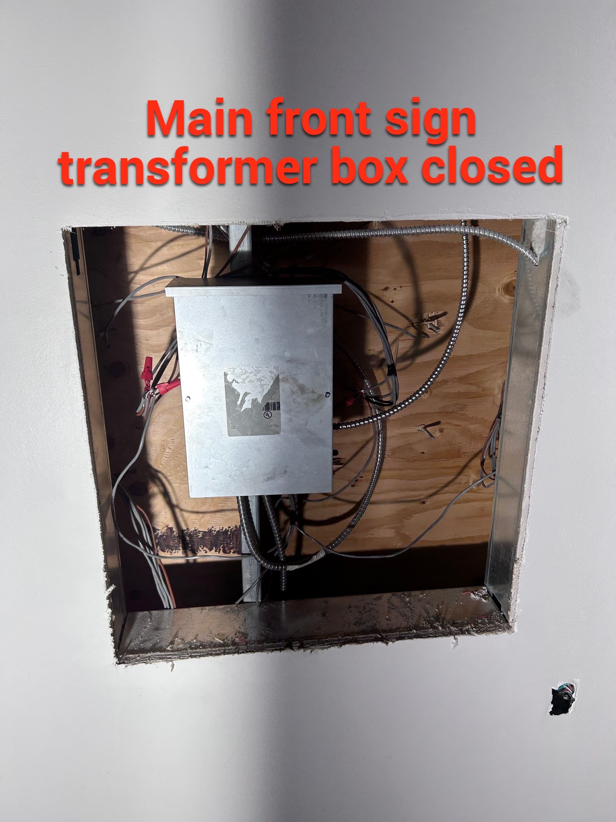 Project in Los Angeles by Golden State Signs