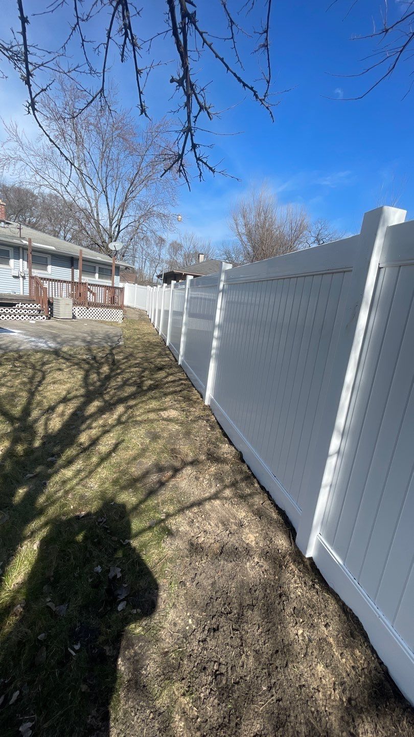 Chain link fence to vinyl fence by Kraz Construction