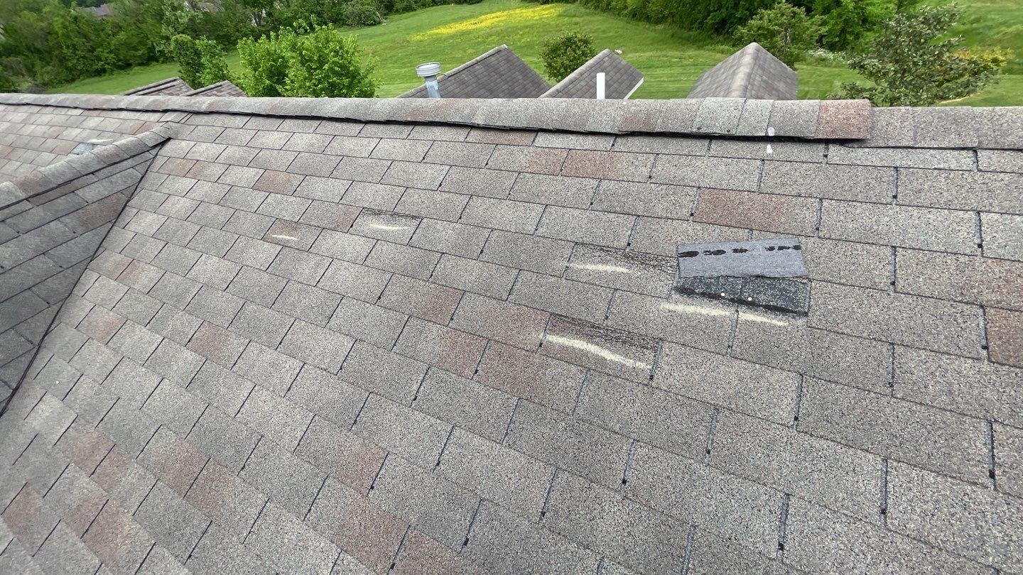 Residential Roofing Installation using Owens Corning Oakridge Roofing System by Undersun Roofing 