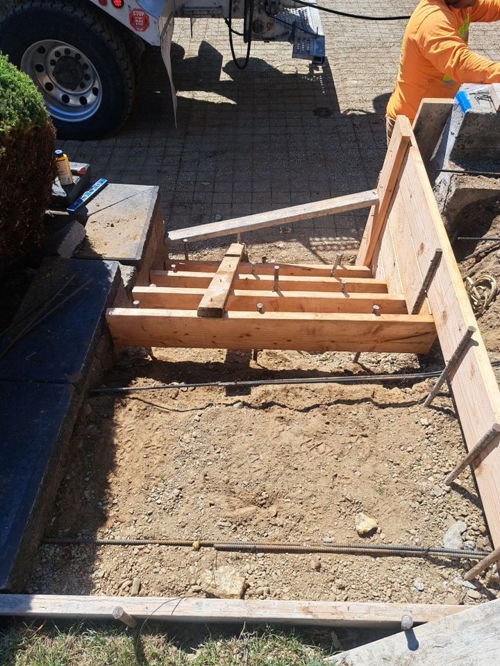 Justin | Retaining Wall, Landscape Project  by Jireh Asphalt & Concrete Inc 